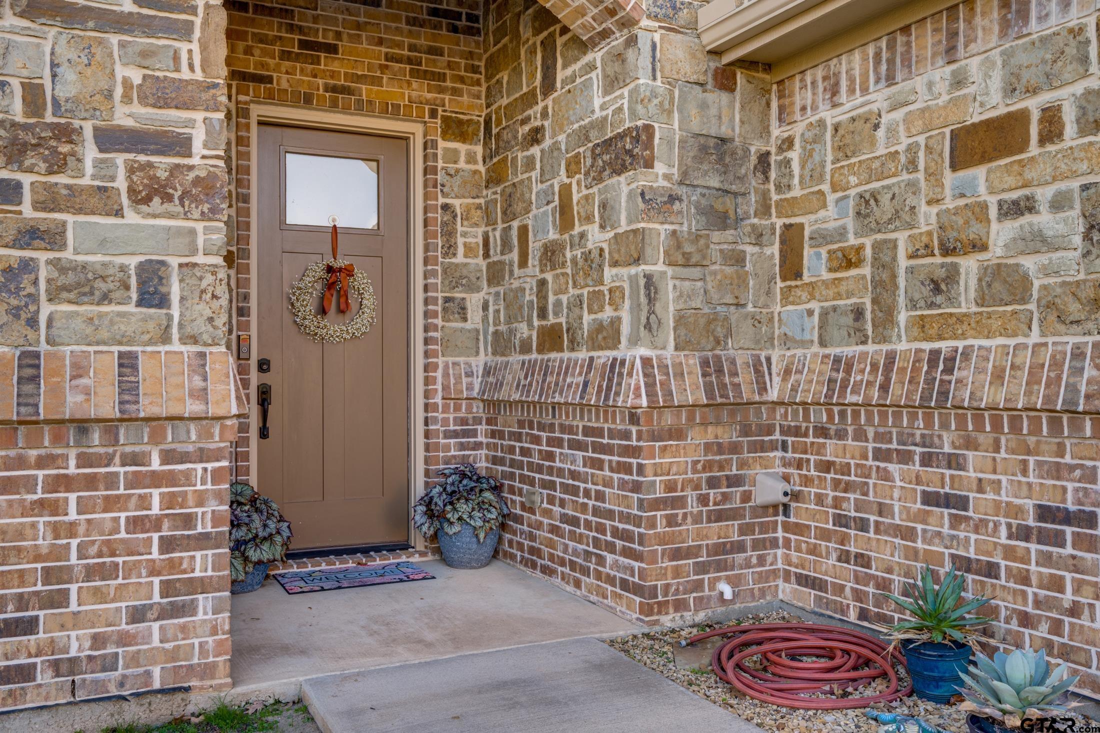 1202 Rock Creek Dr