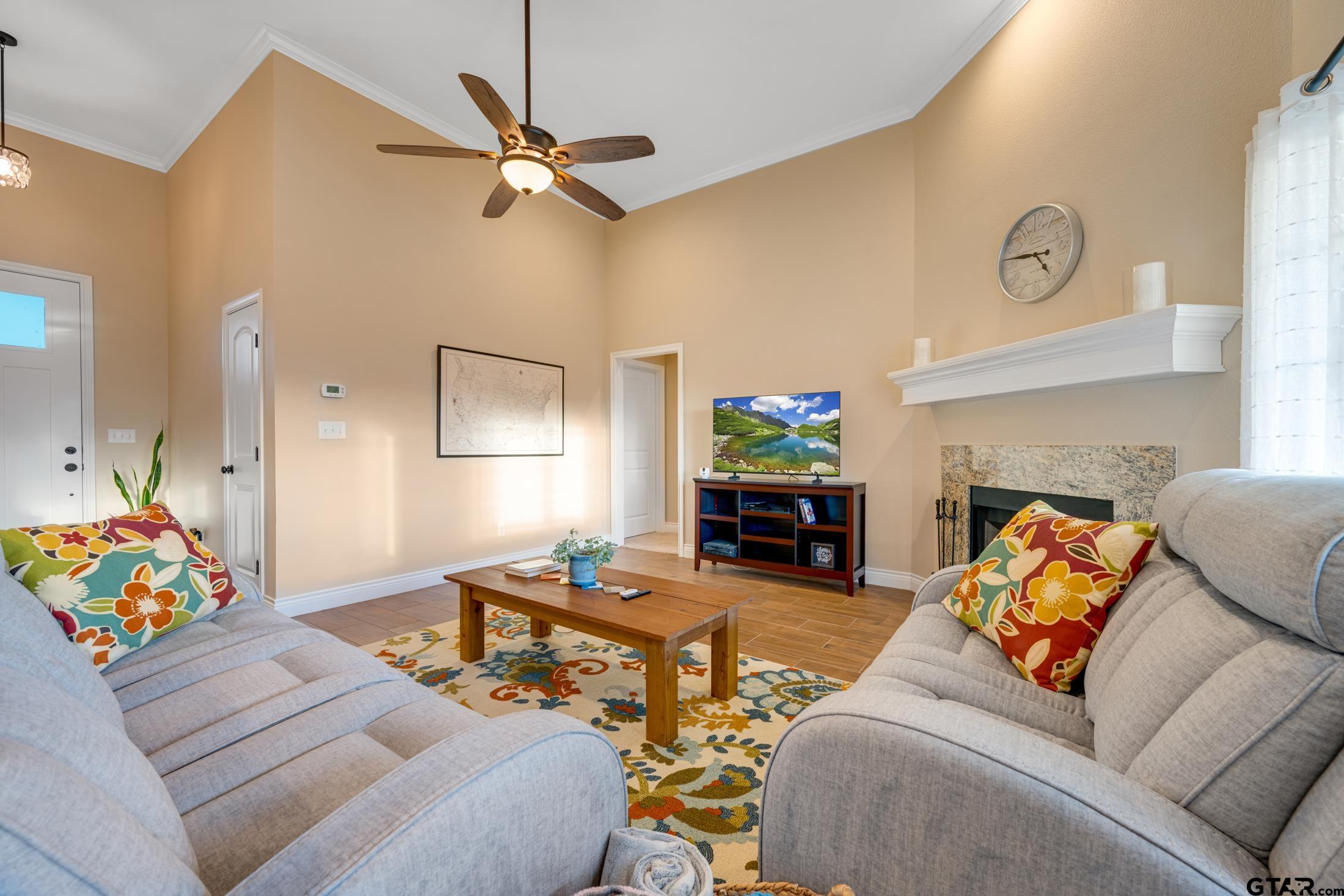 1202 Rock Creek Dr