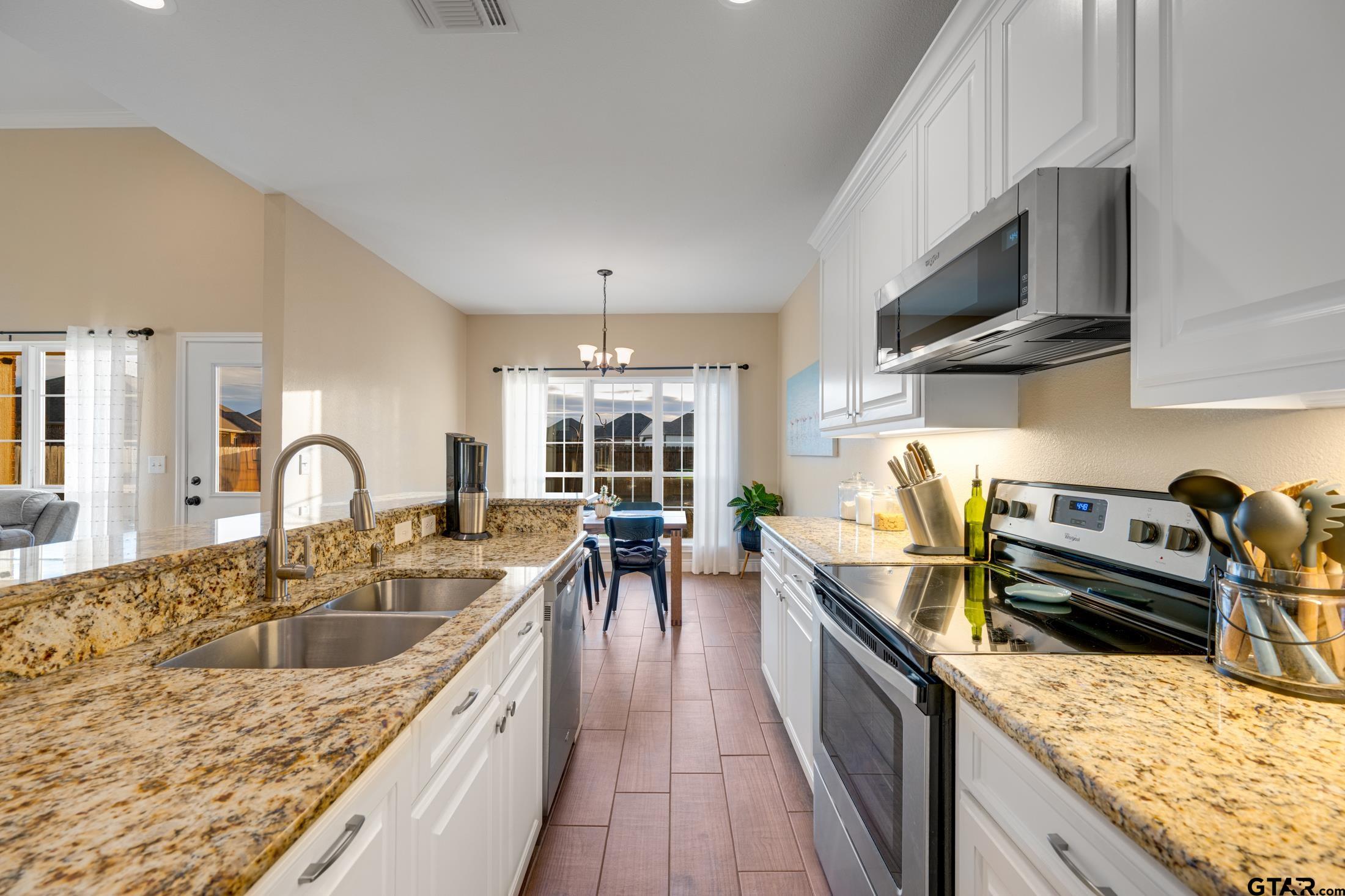 1202 Rock Creek Dr