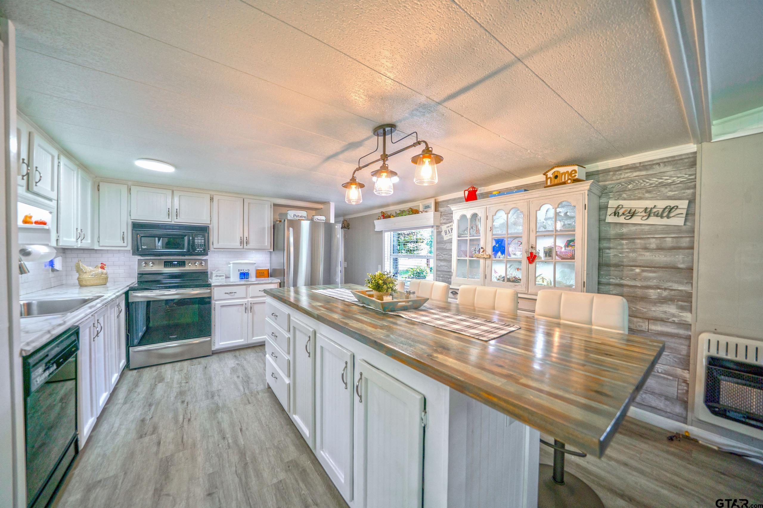 7320 Panorama Dr