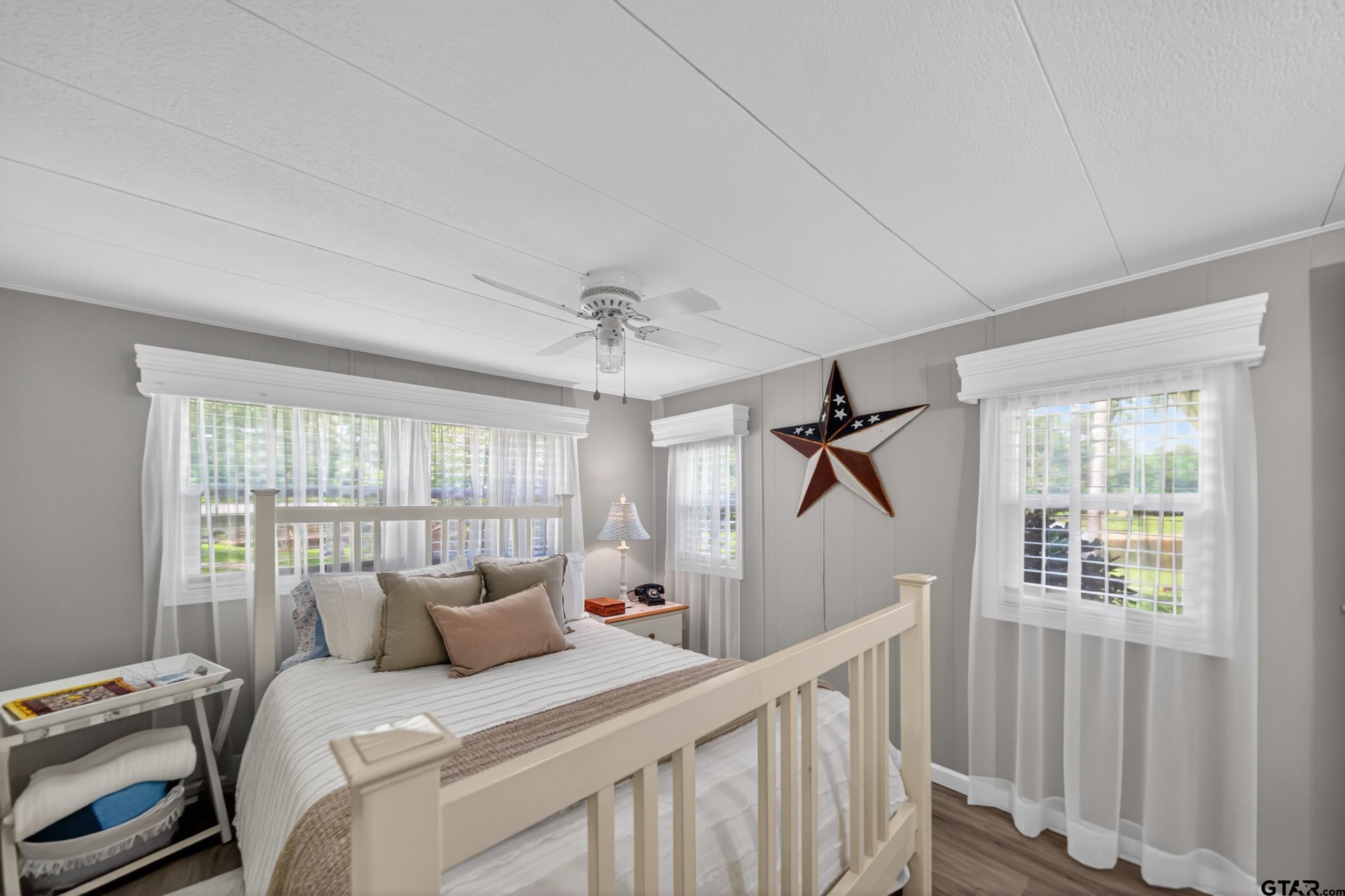 7320 Panorama Dr