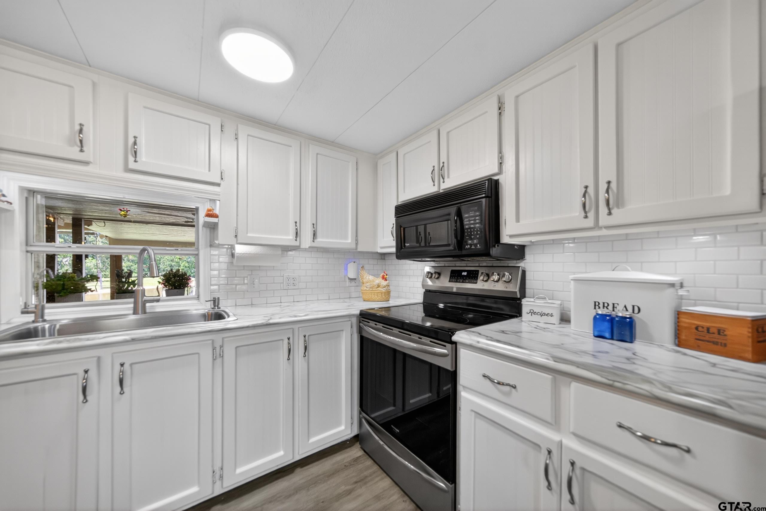 7320 Panorama Dr