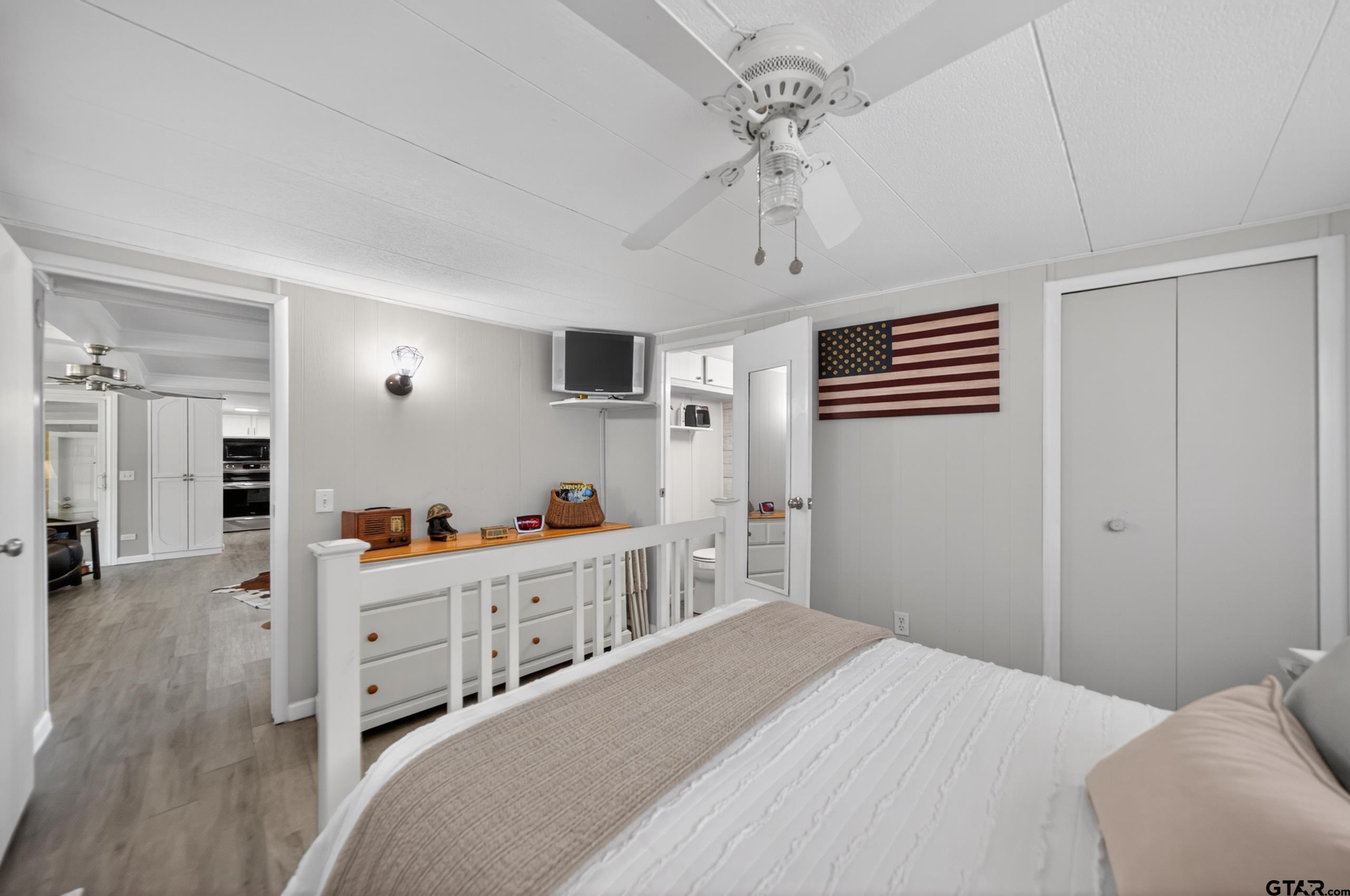 7320 Panorama Dr
