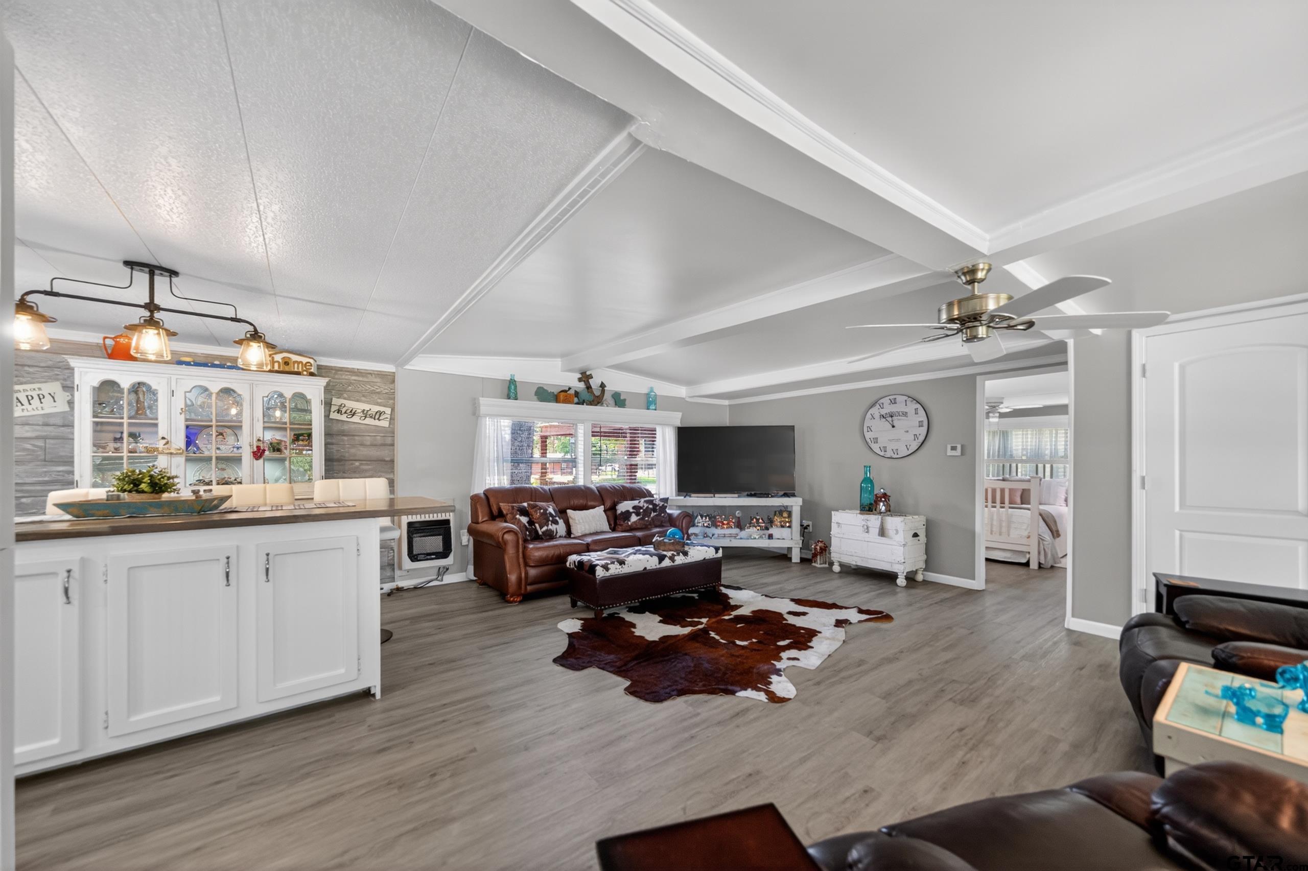7320 Panorama Dr