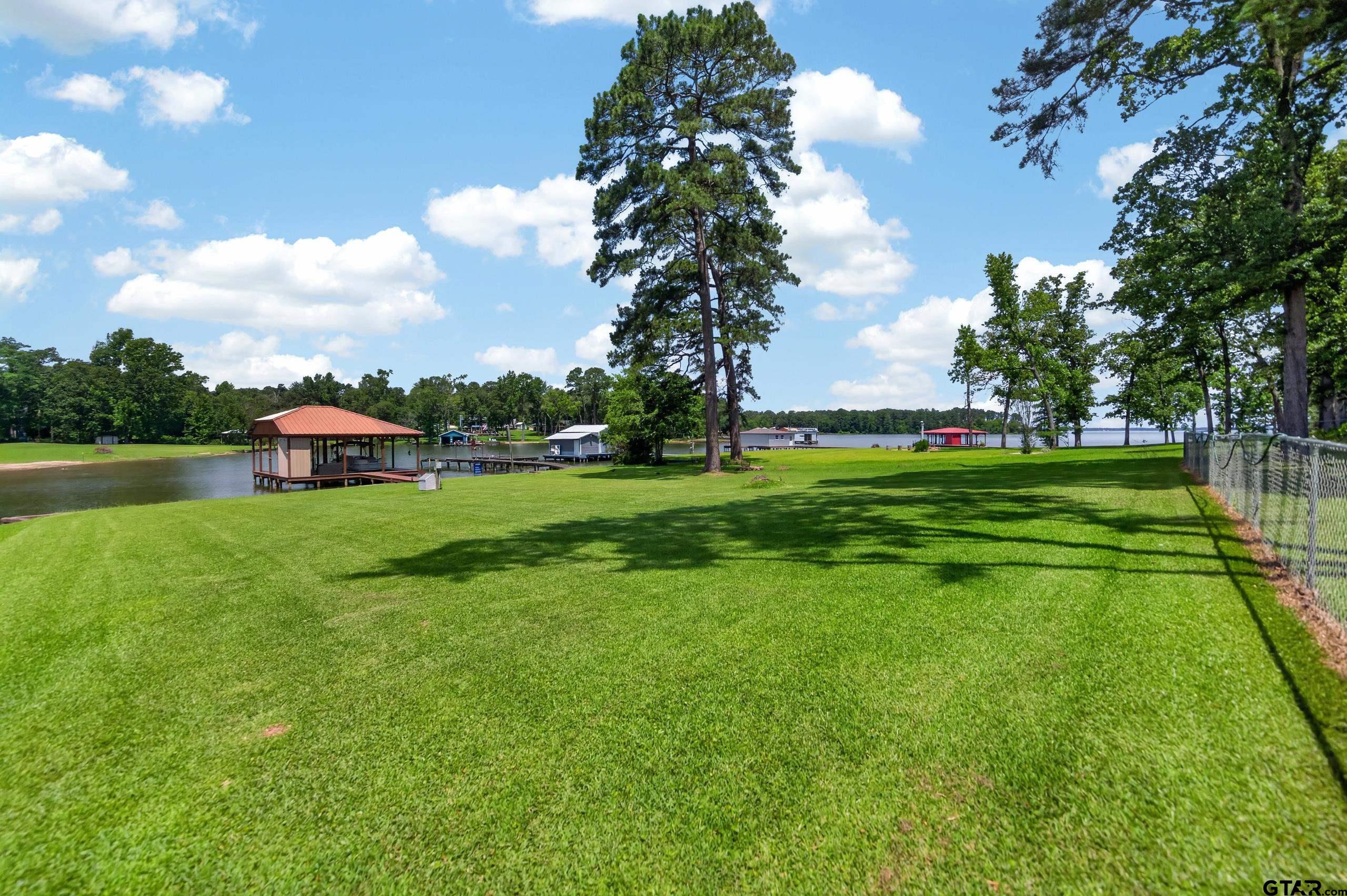 7320 Panorama Dr