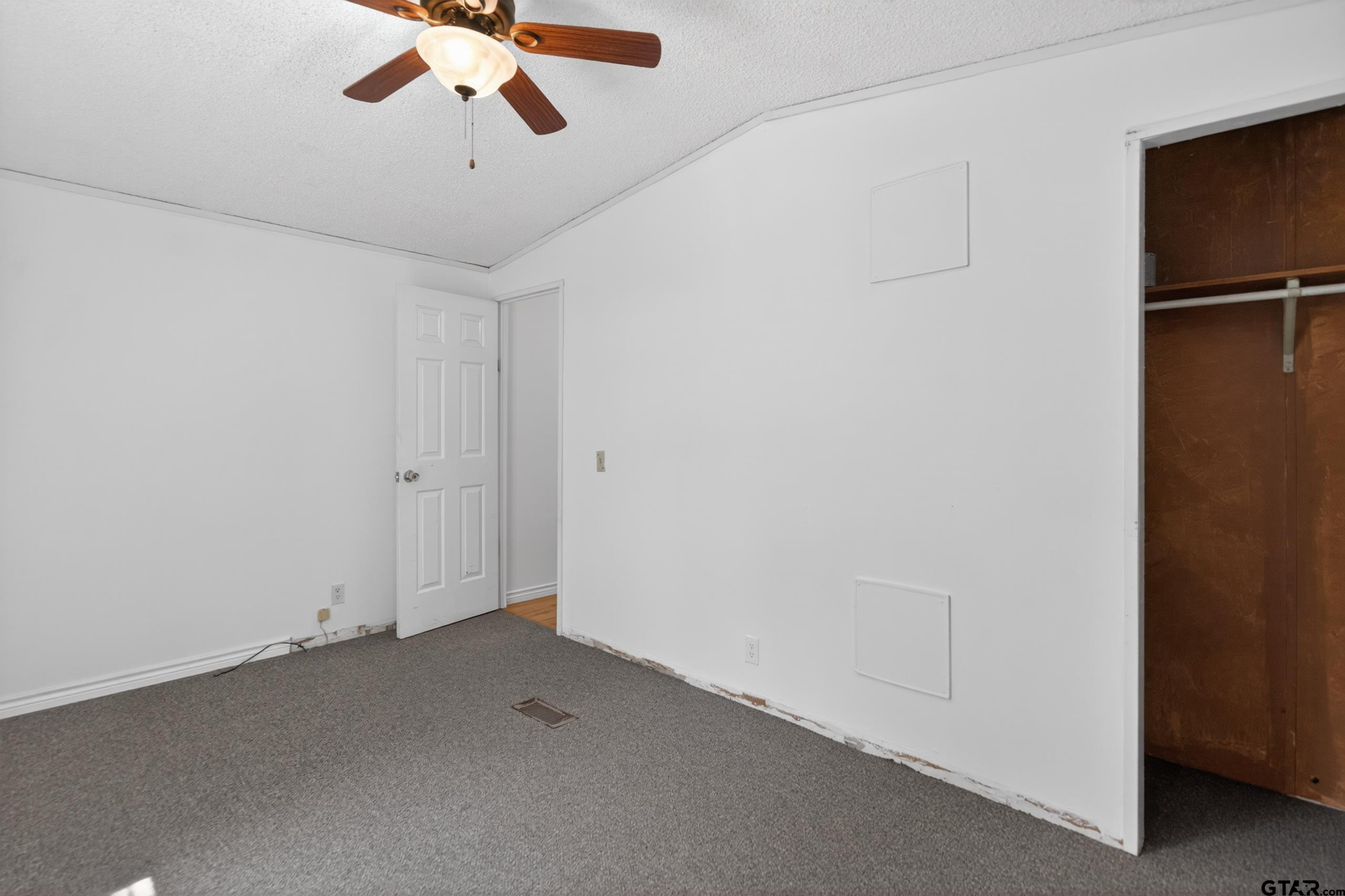 16091 Cedar Bay Dr