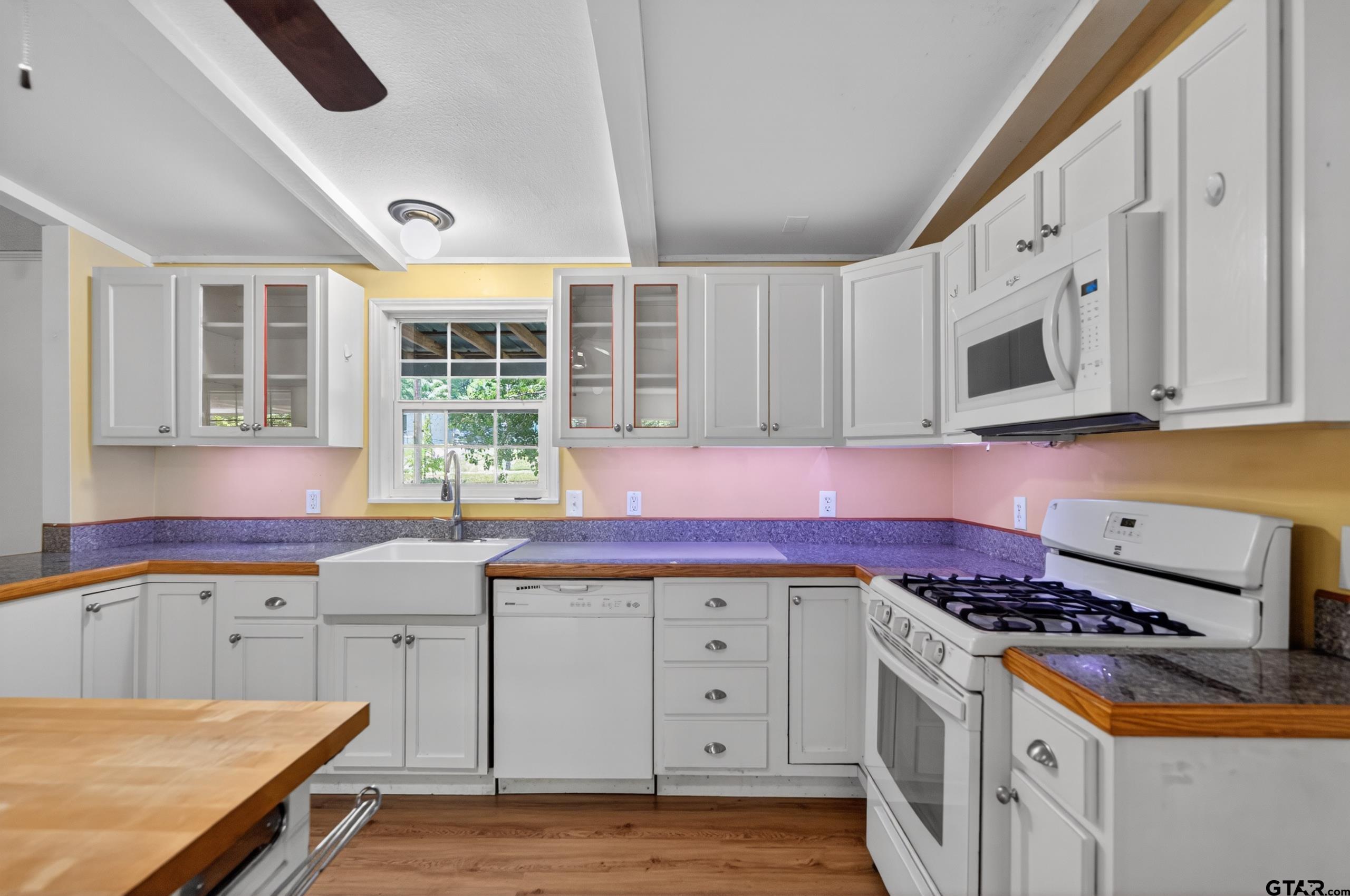 16091 Cedar Bay Dr