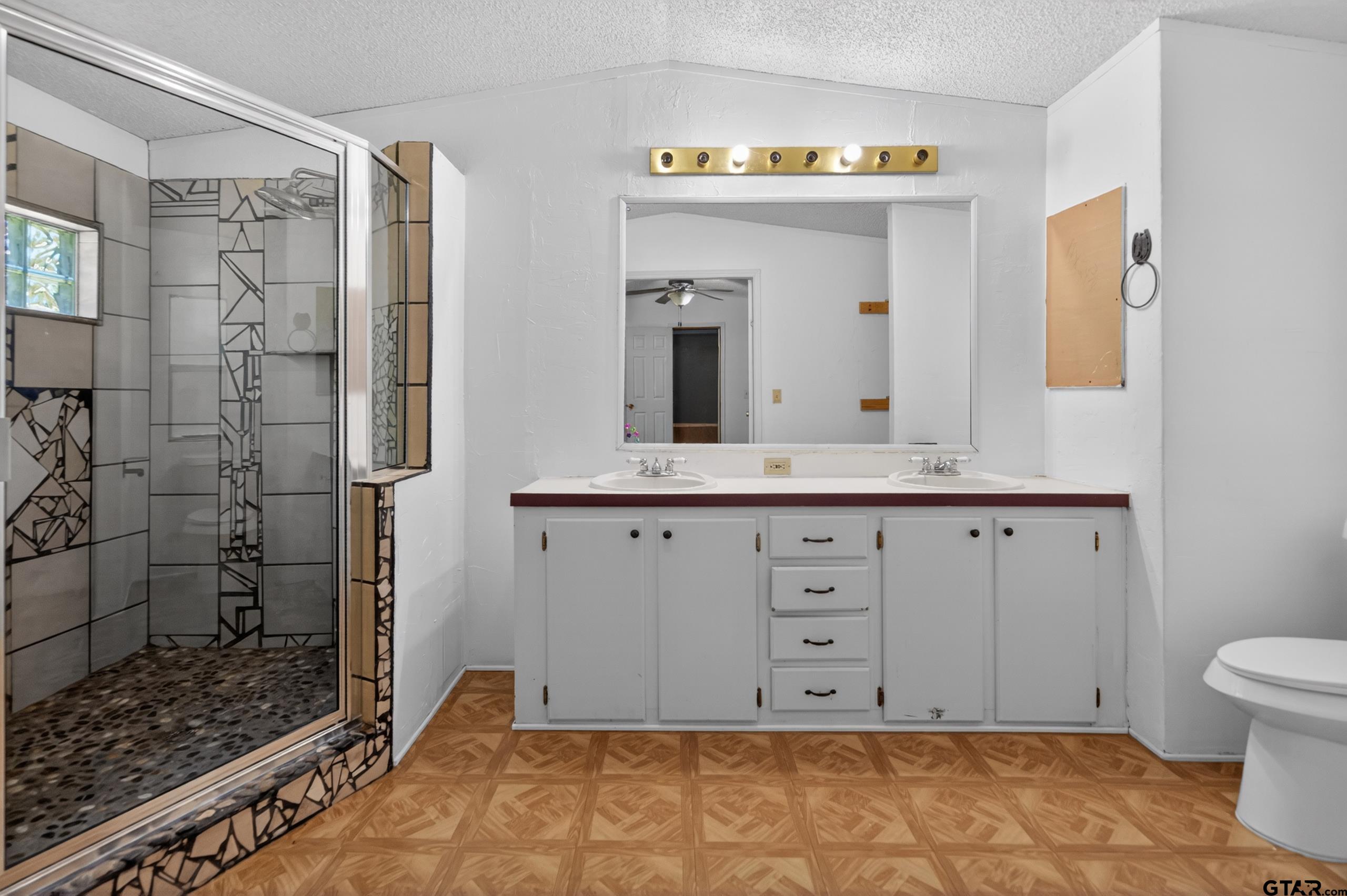 16091 Cedar Bay Dr