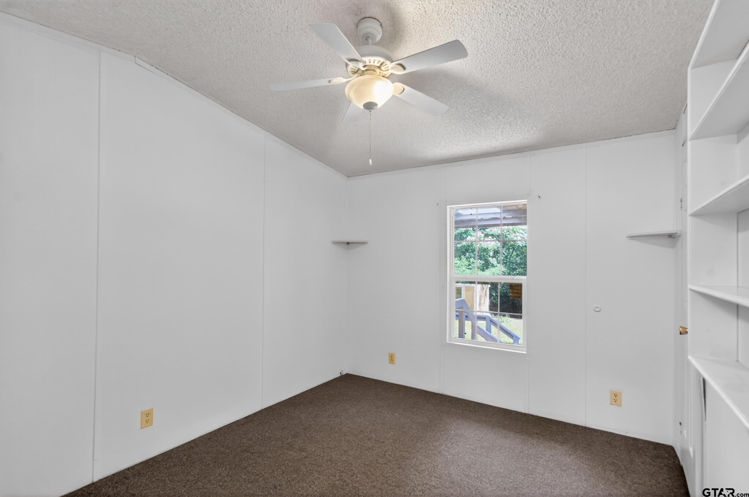 16091 Cedar Bay Dr