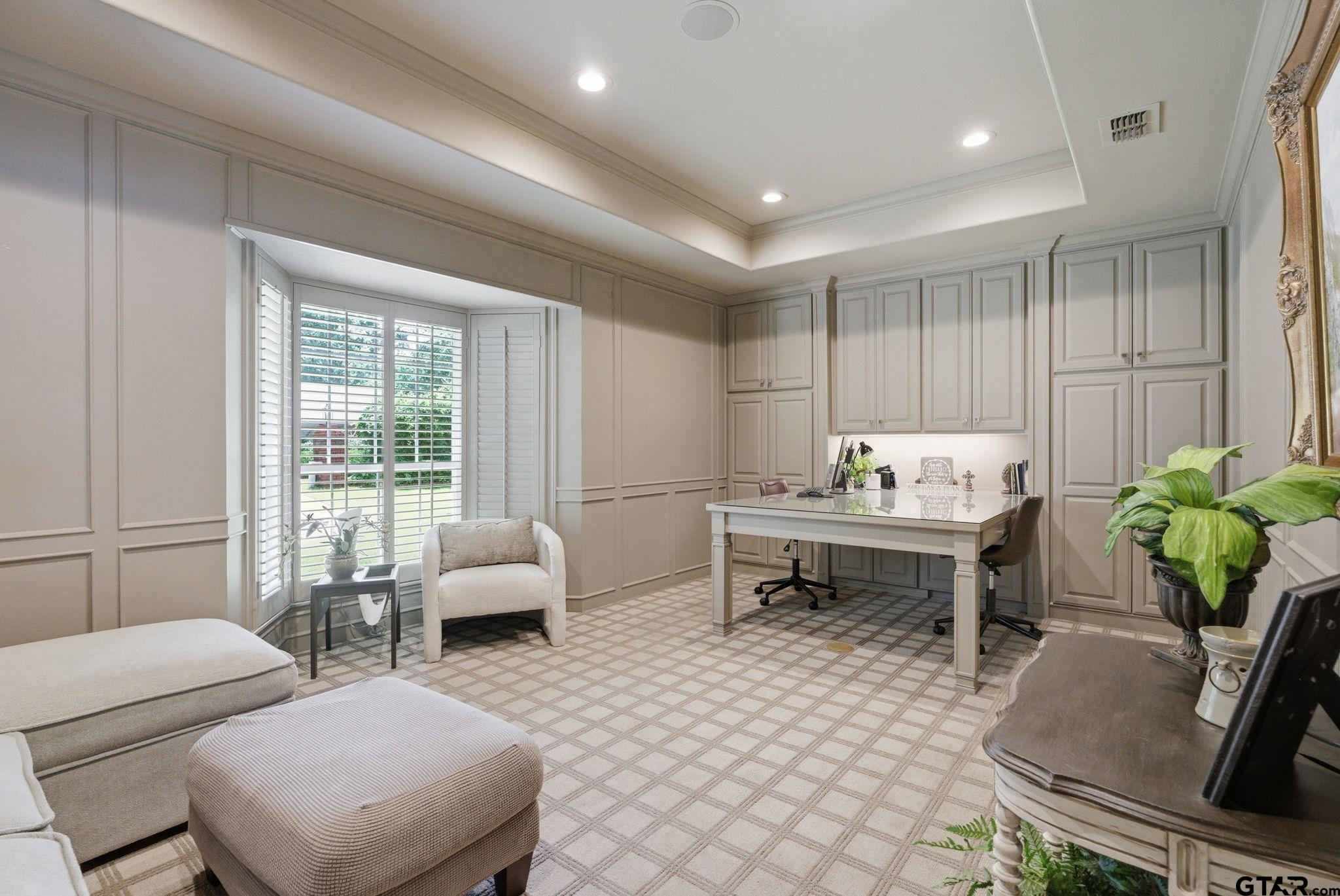 130 Marina Dr