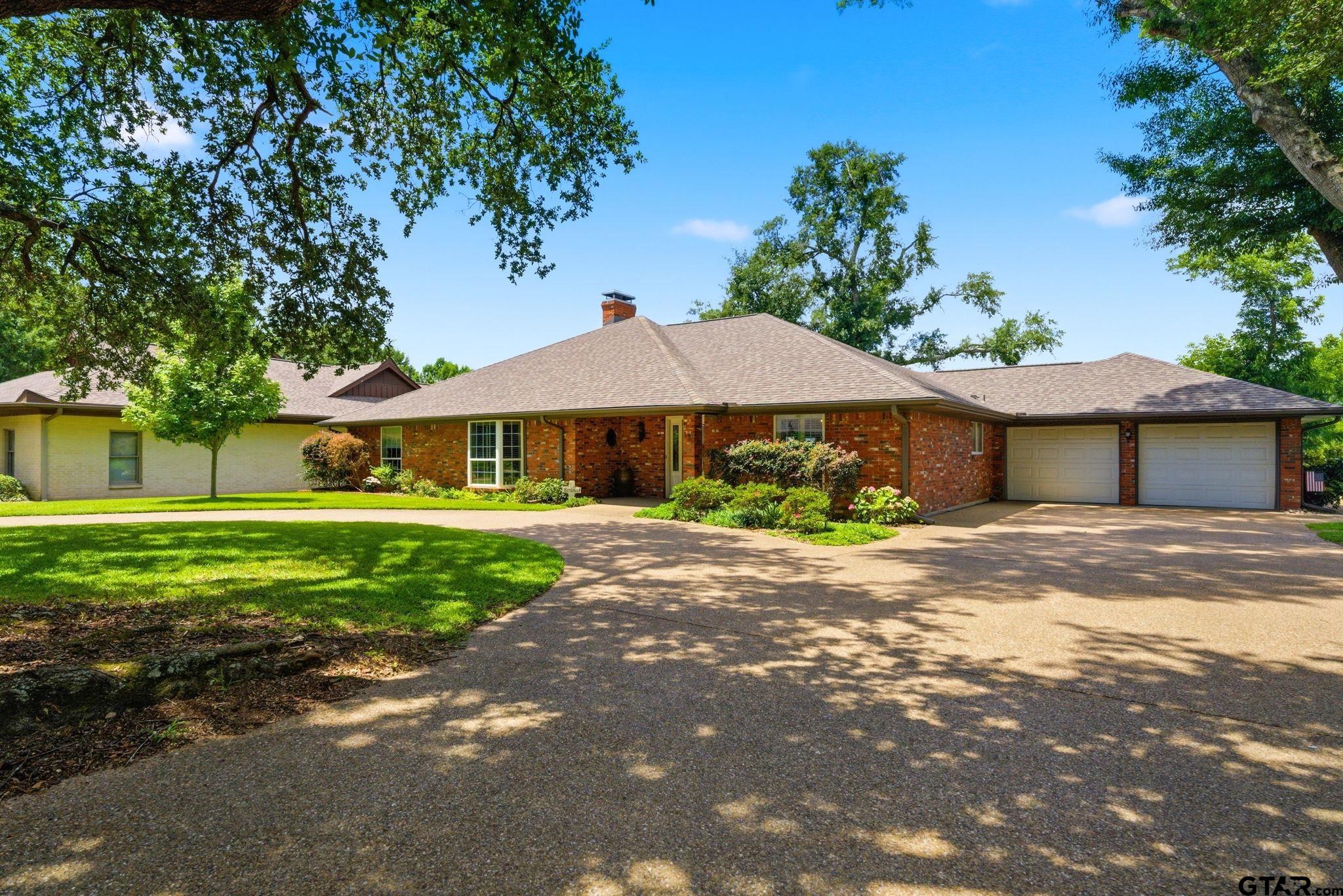 130 Marina Dr
