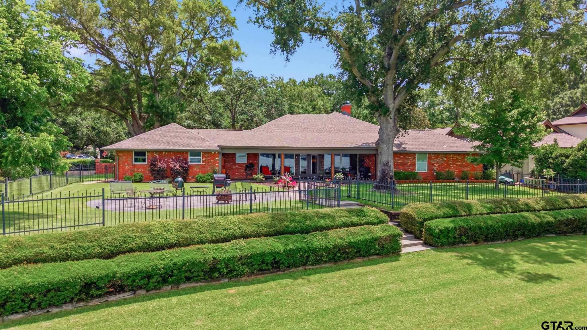130 Marina Dr