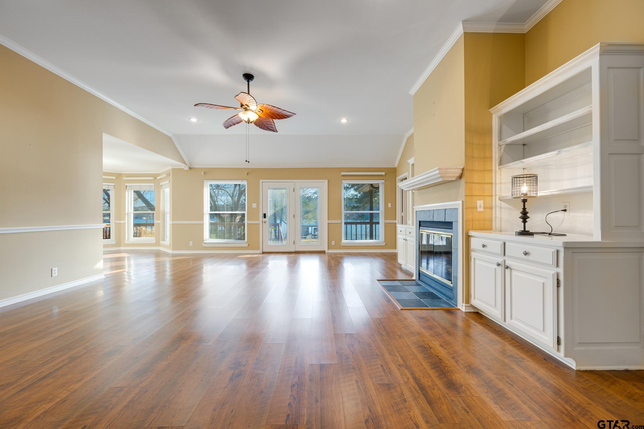15815 Cedar Bay Dr