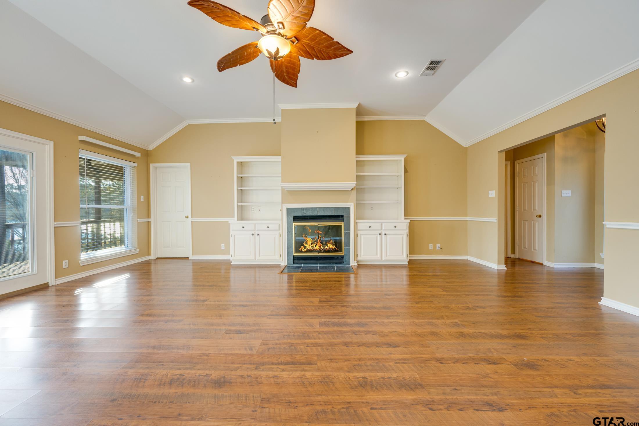 15815 Cedar Bay Dr