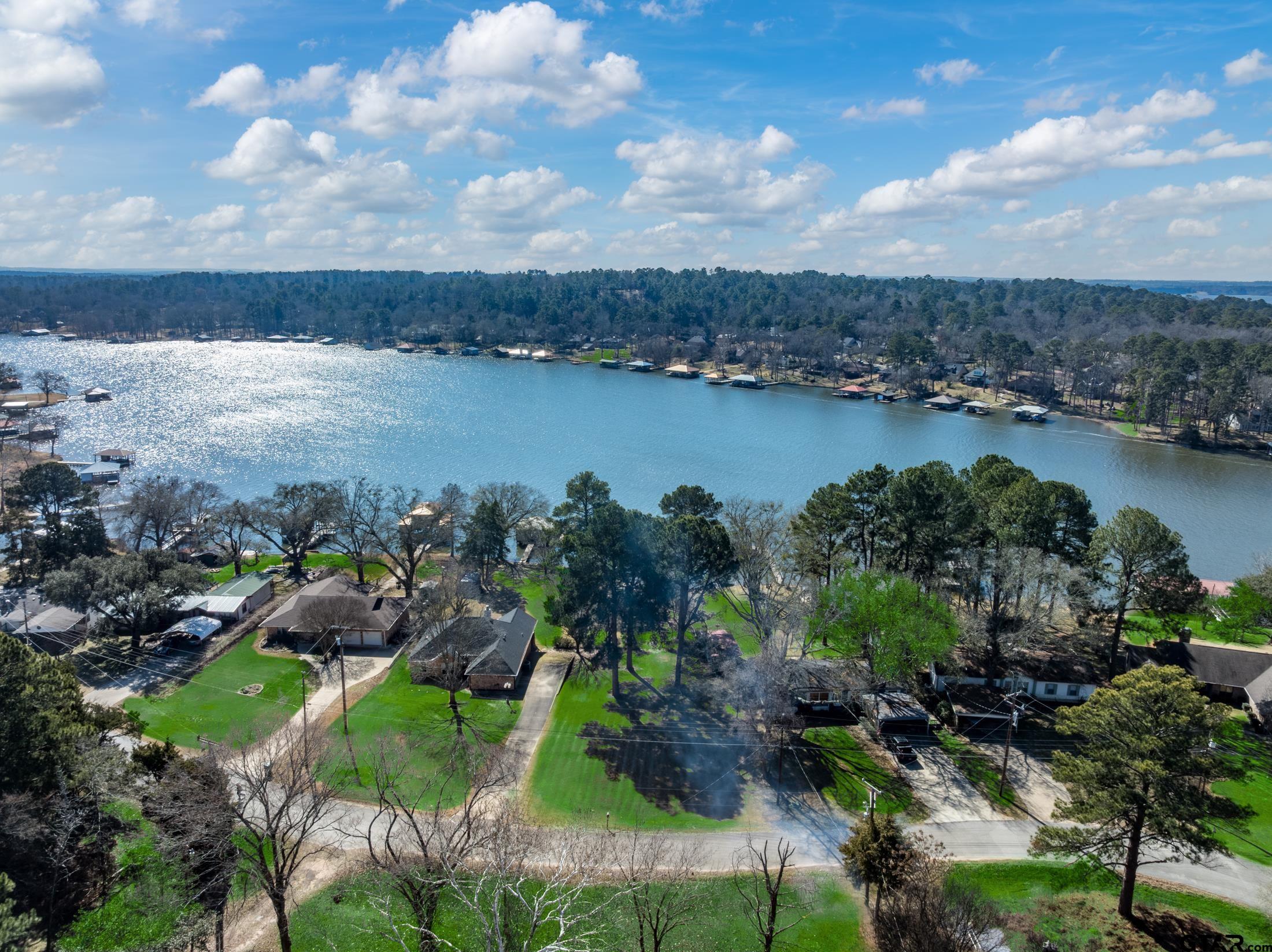 15815 Cedar Bay Dr