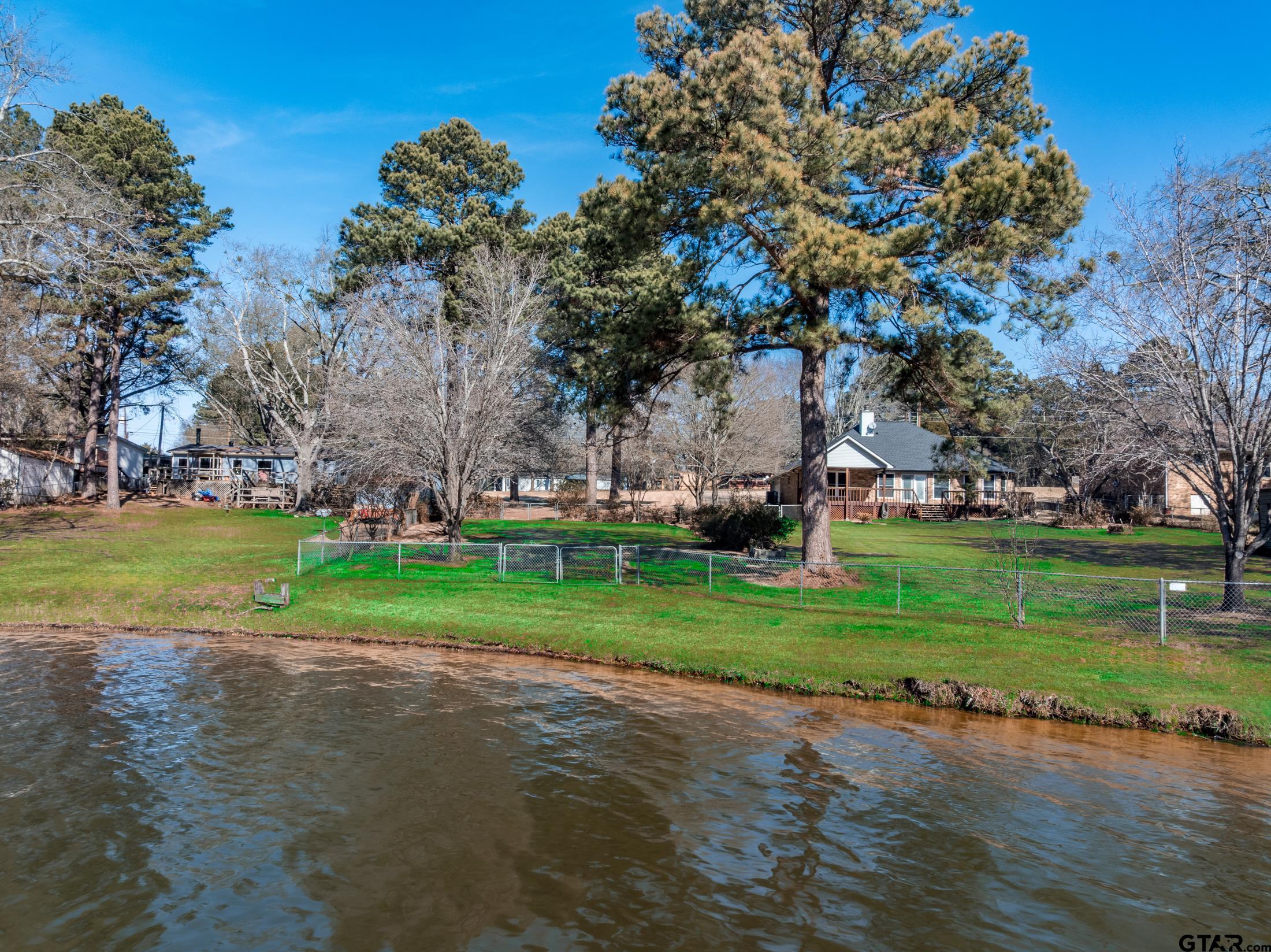 15815 Cedar Bay Dr