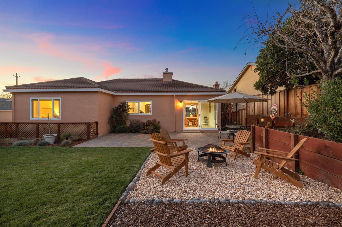 133 Burbank AVE