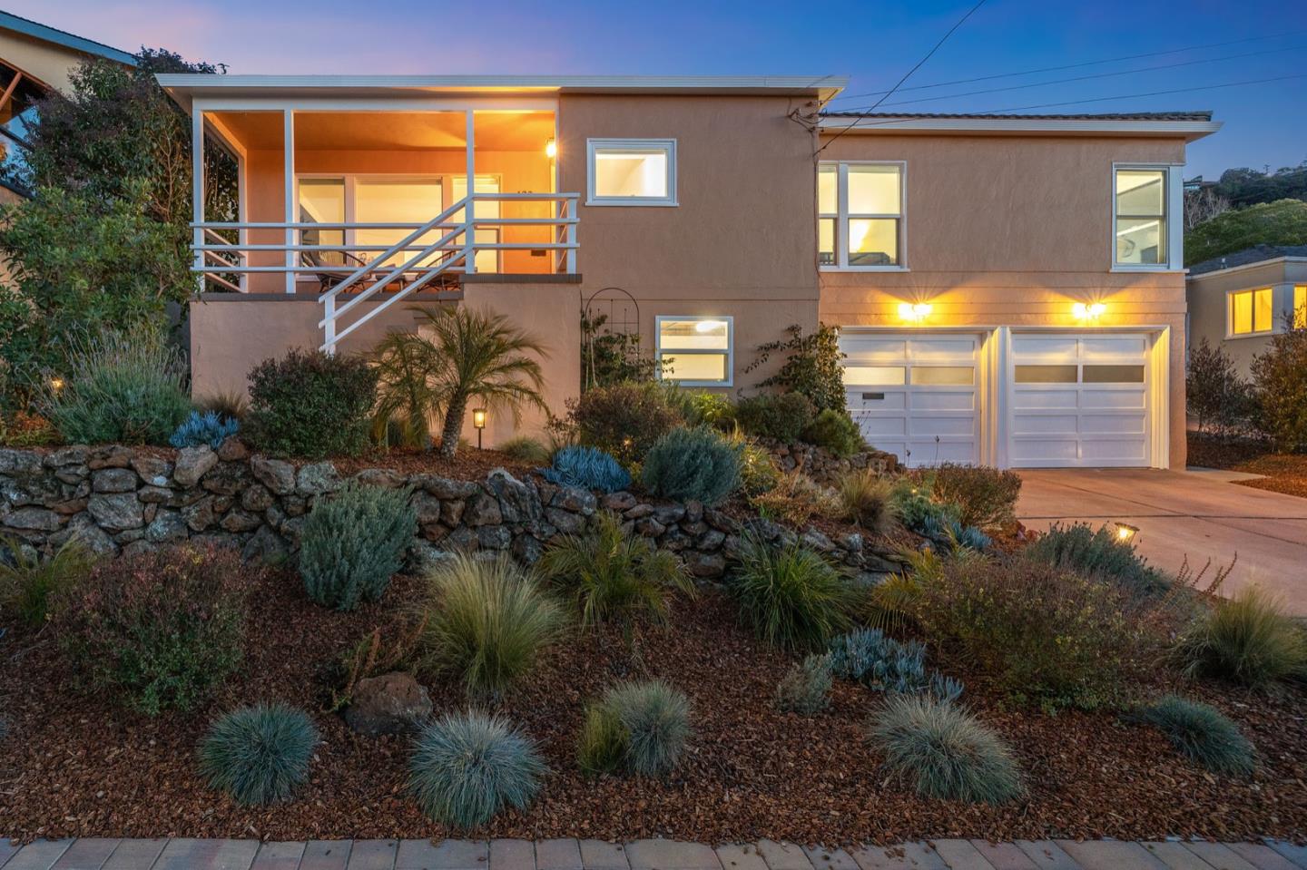 133 Burbank AVE