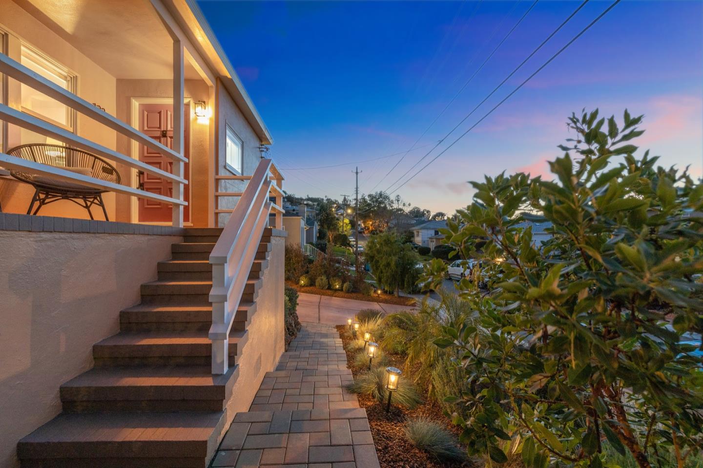133 Burbank AVE