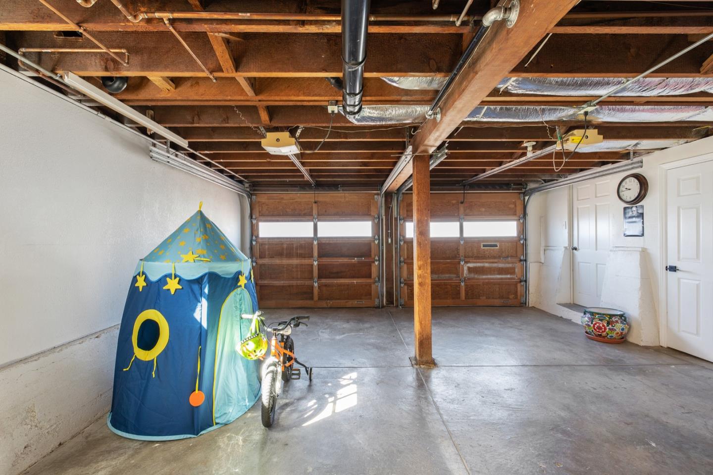 133 Burbank AVE