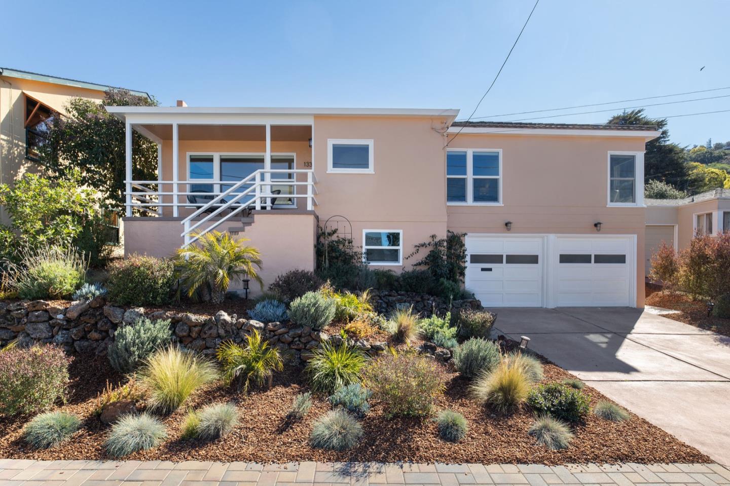 133 Burbank AVE