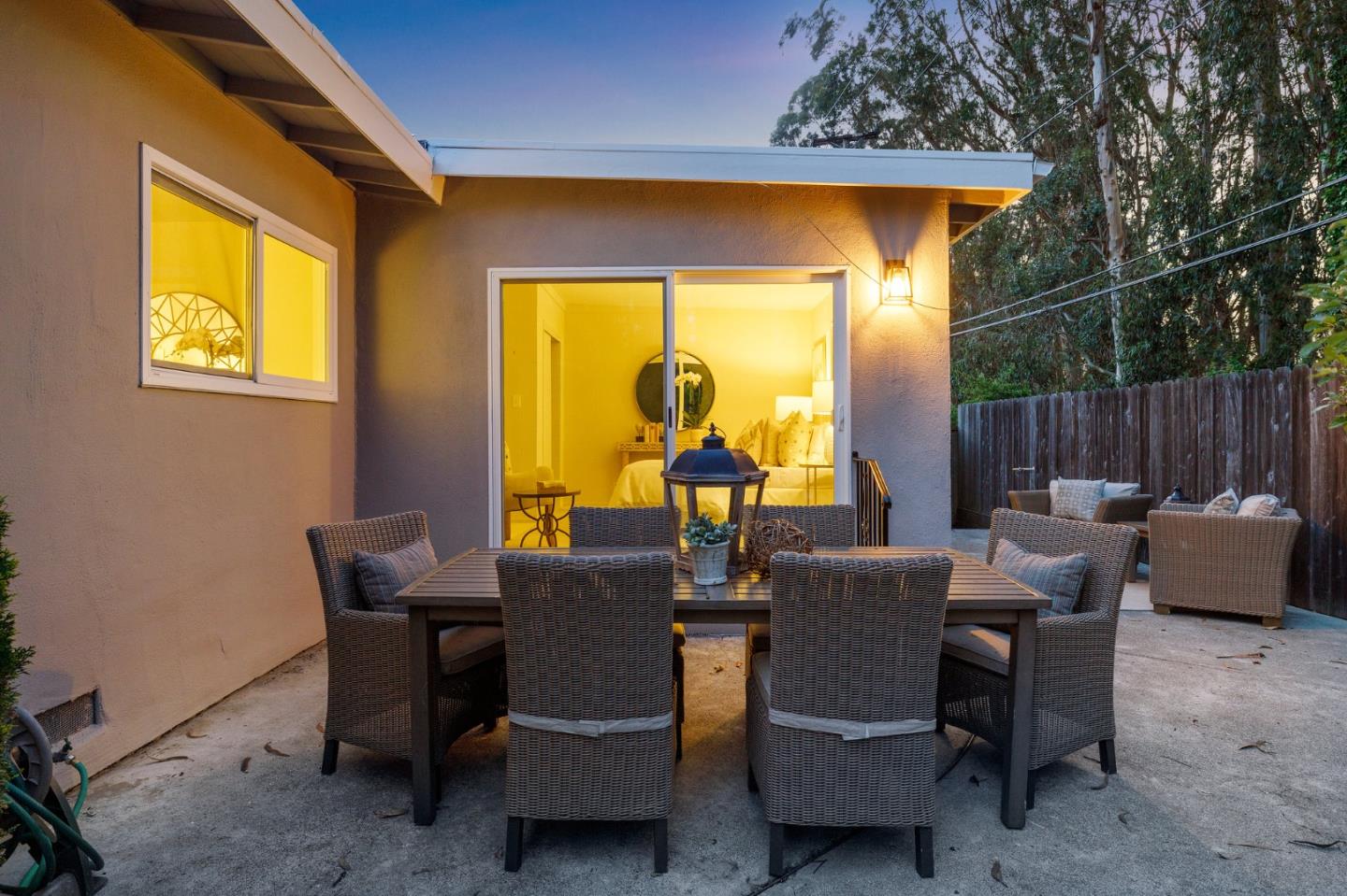 2514 Evergreen DR