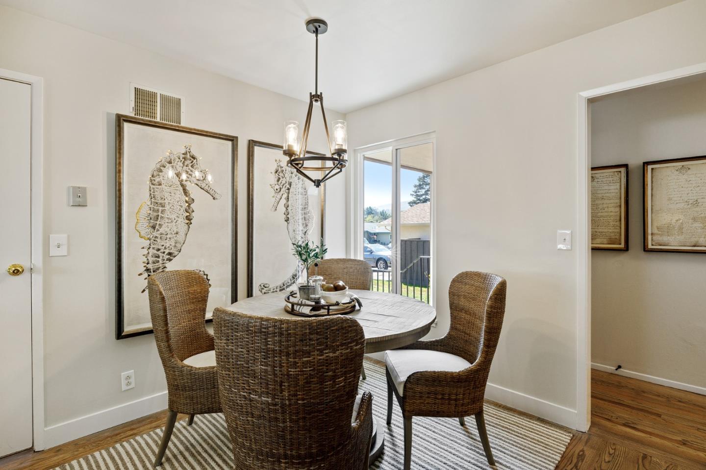 2514 Evergreen DR
