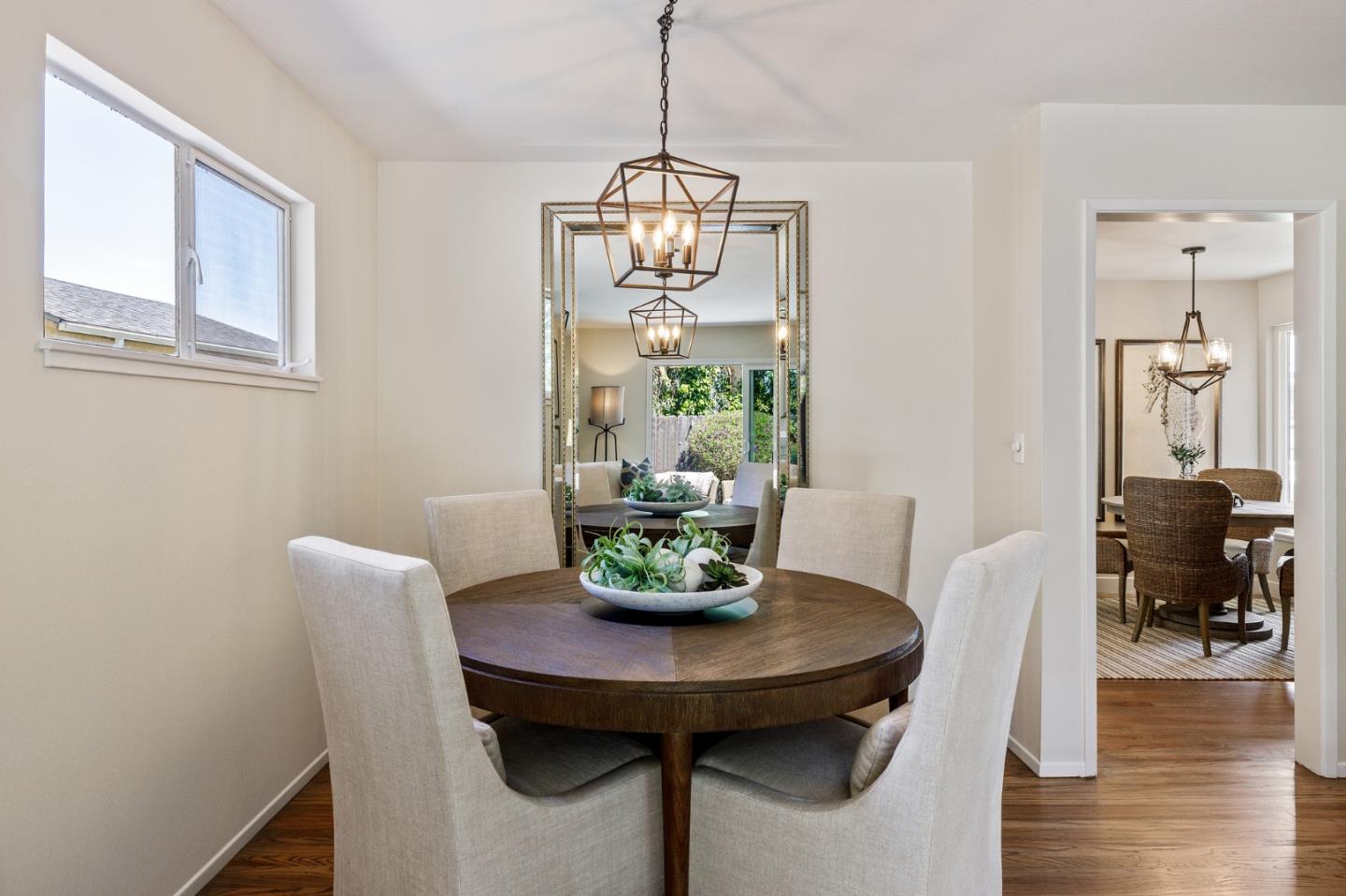 2514 Evergreen DR