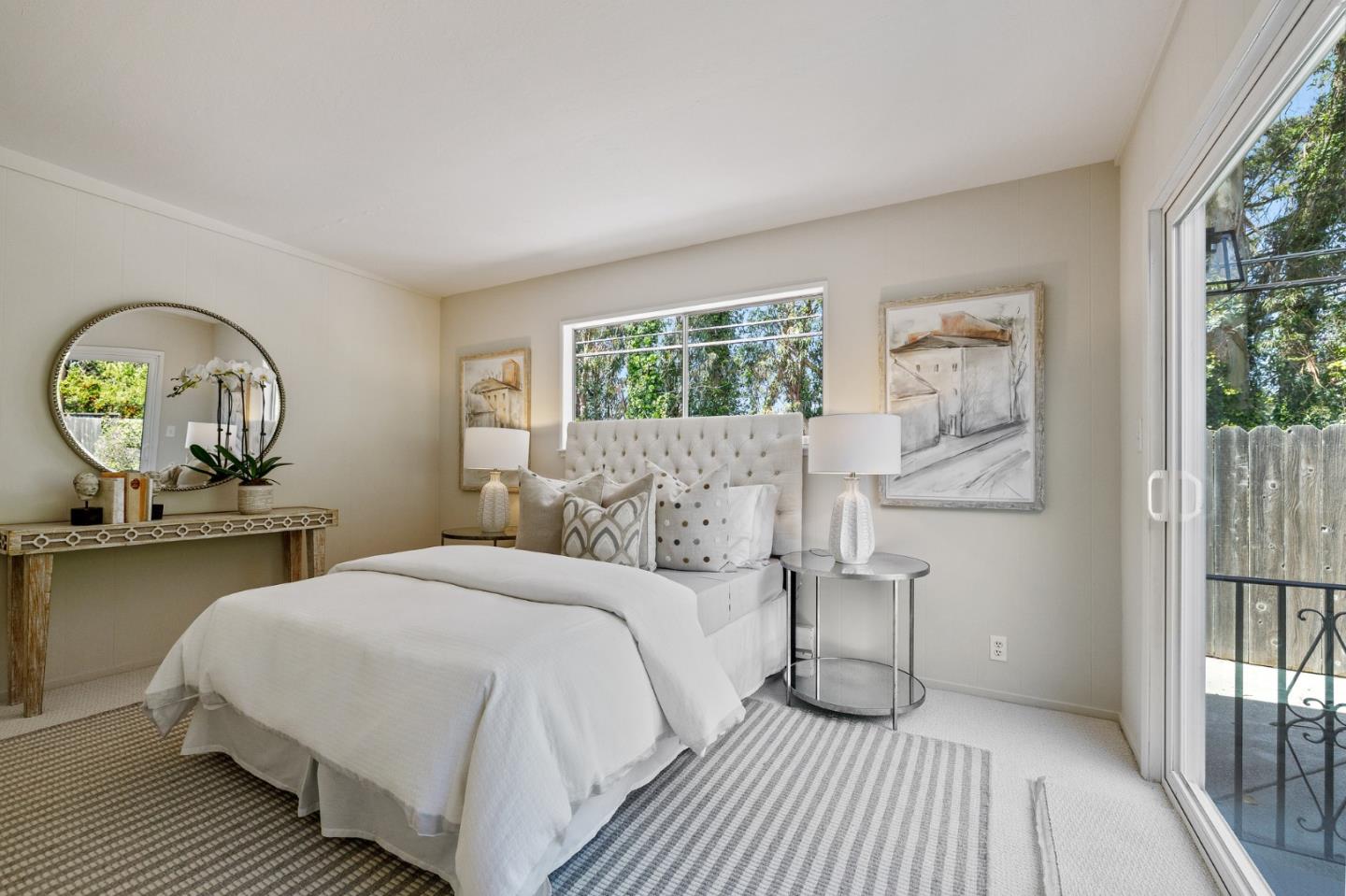 2514 Evergreen DR