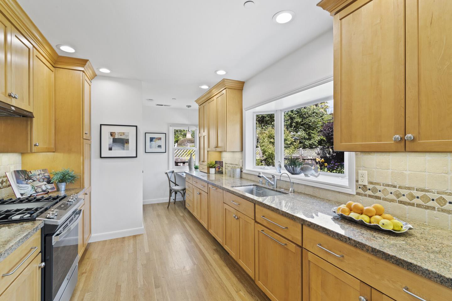 444 E Ellsworth CT
