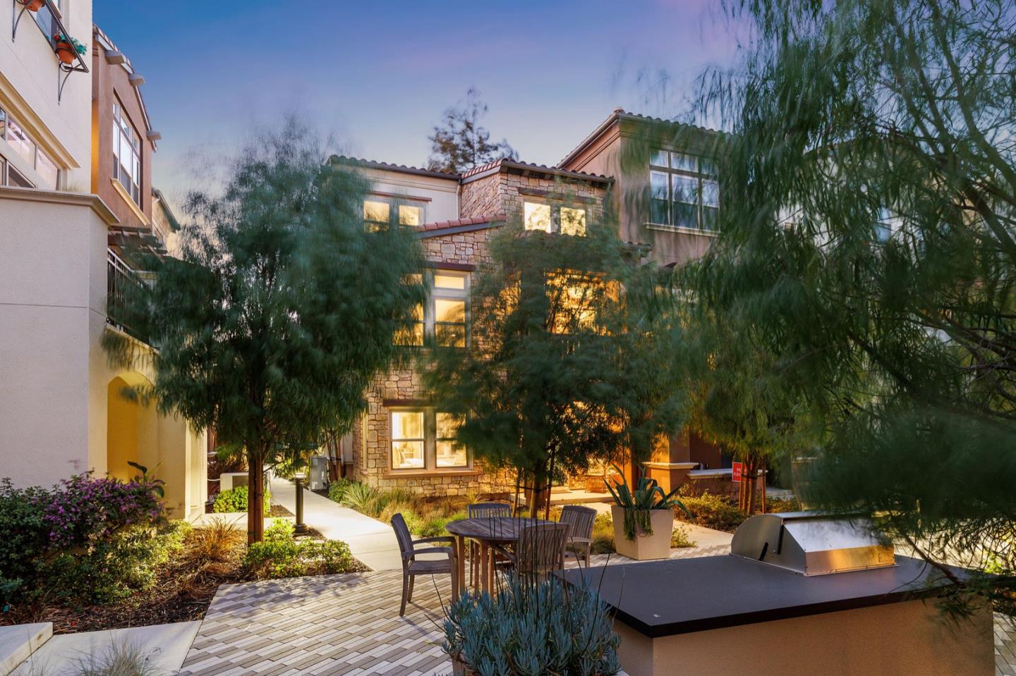 320 Cherokee LOOP