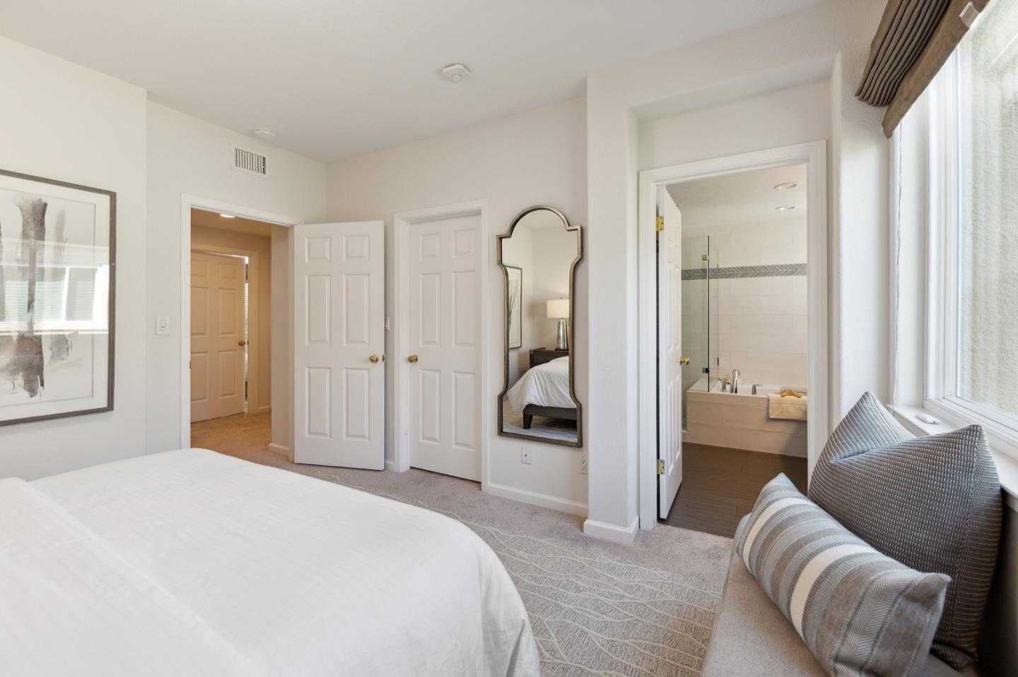 88 17th AVE 115