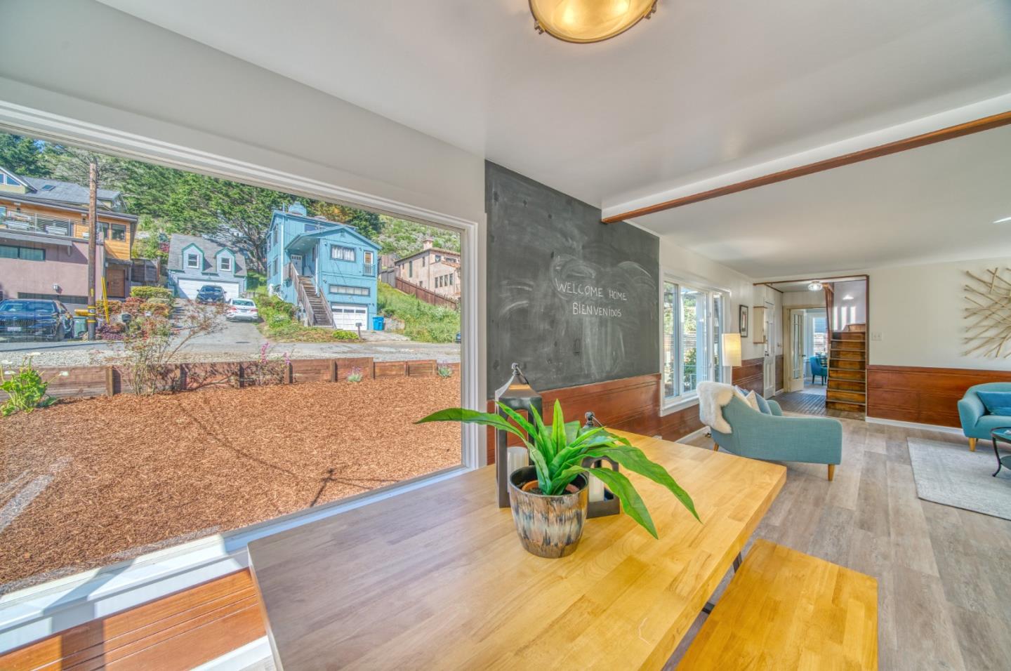 752 Rockaway Beach AVE
