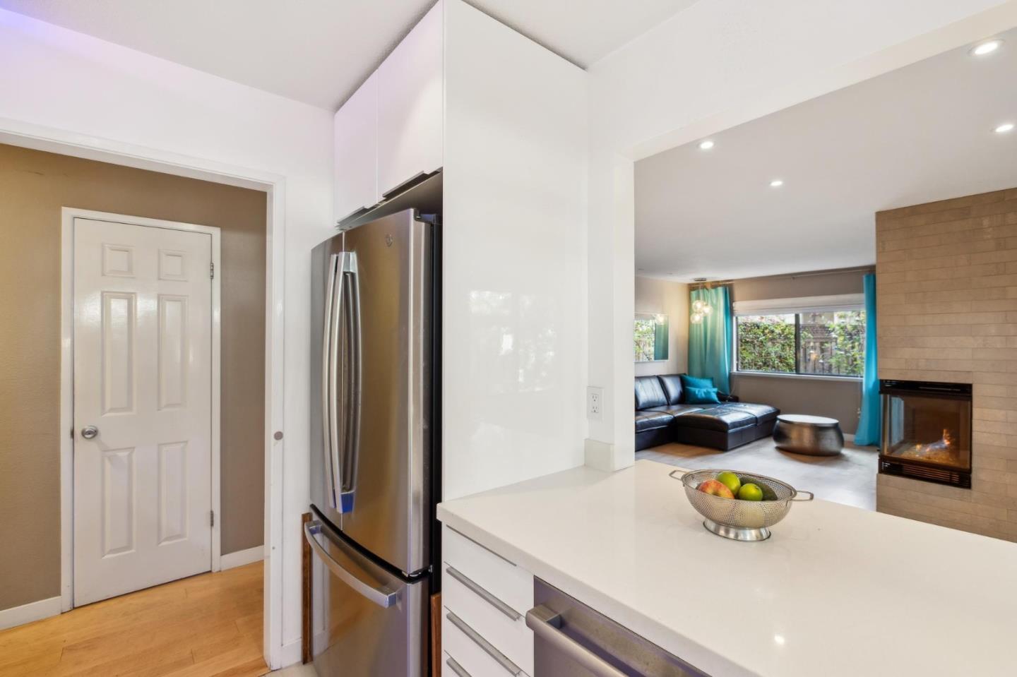 181 Ada AVE 47
