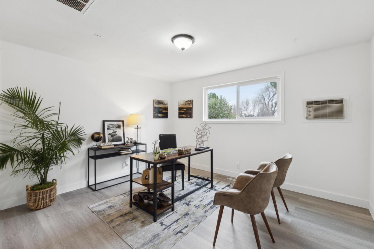 2521 Huron DR