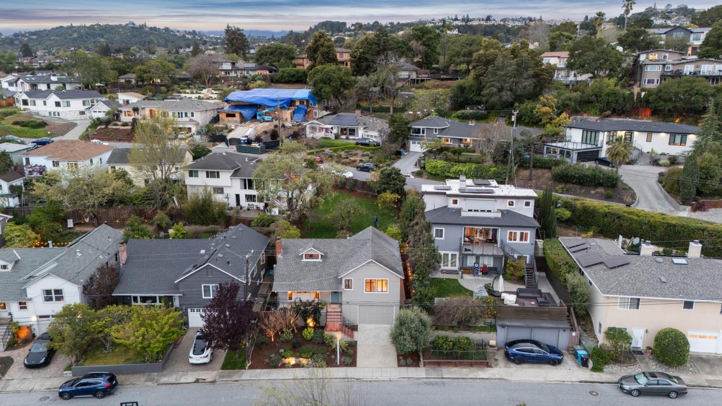 824 Orange AVE