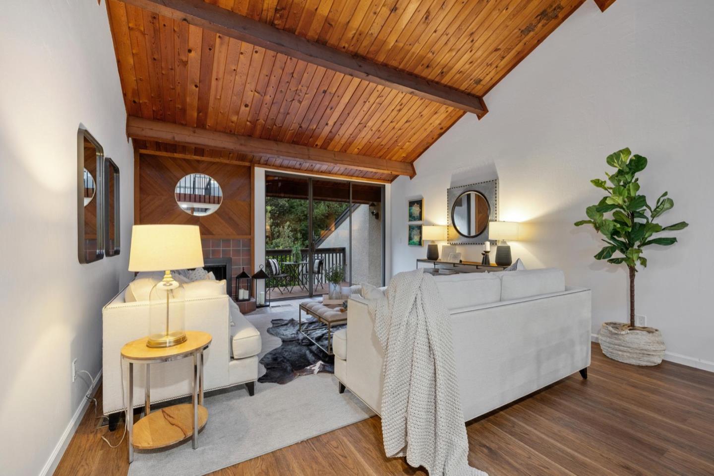 2327 Ticonderoga DR