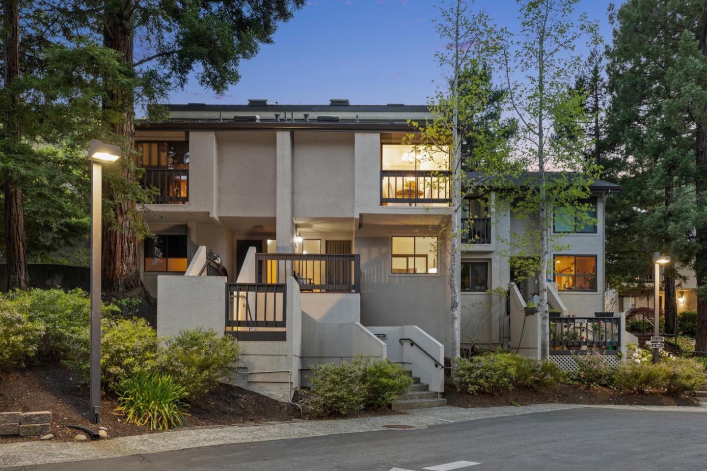 2327 Ticonderoga DR