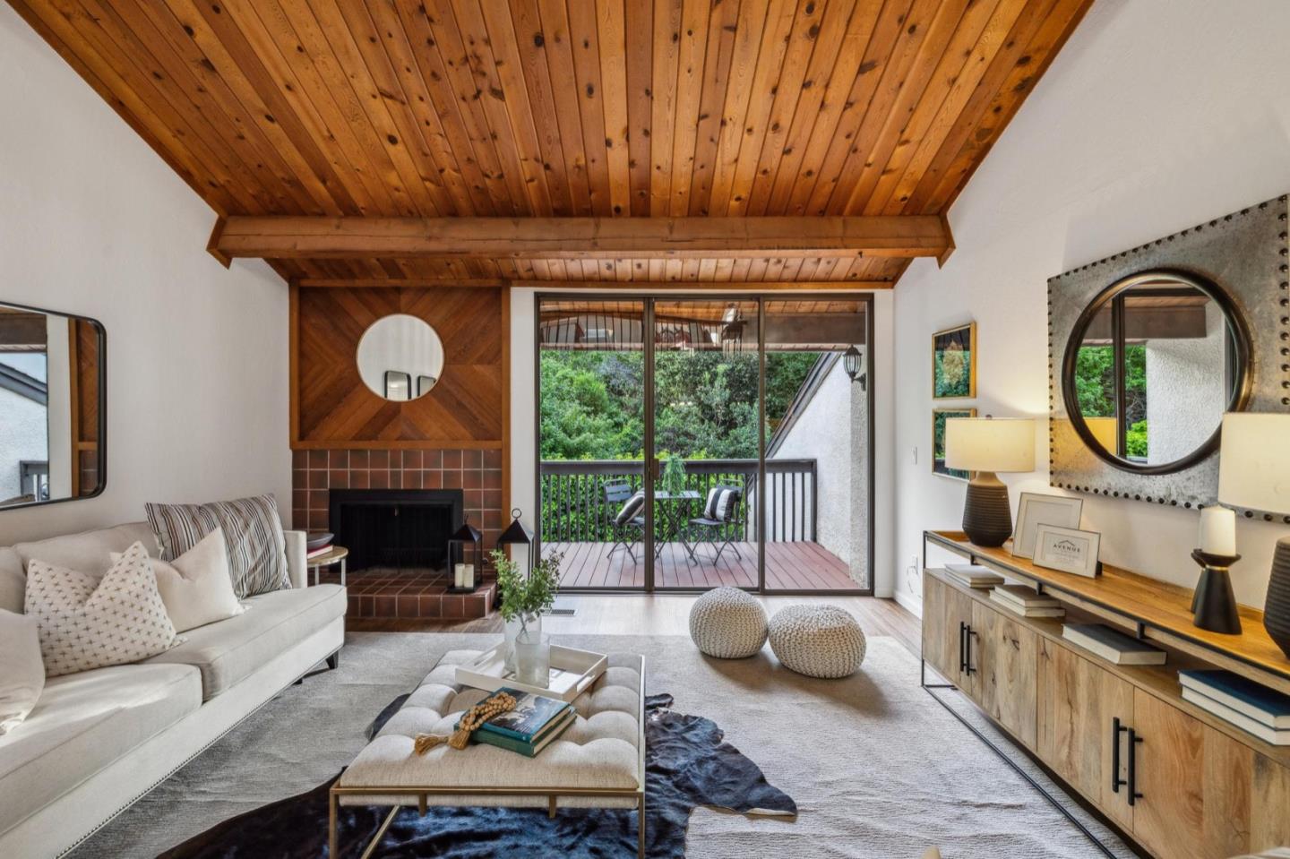 2327 Ticonderoga DR
