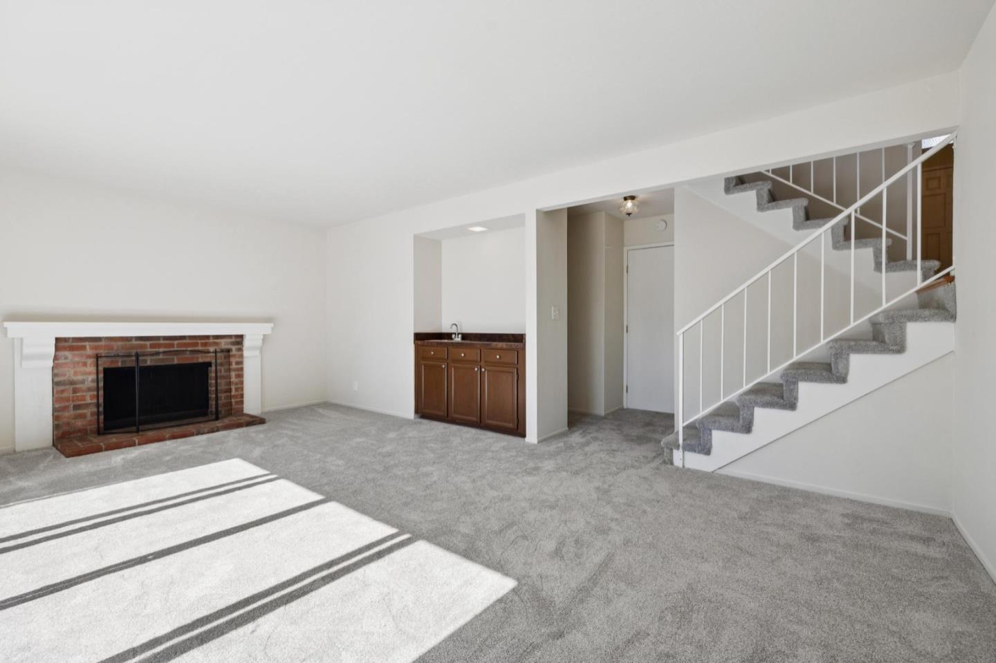 2016 Fairmont Drive