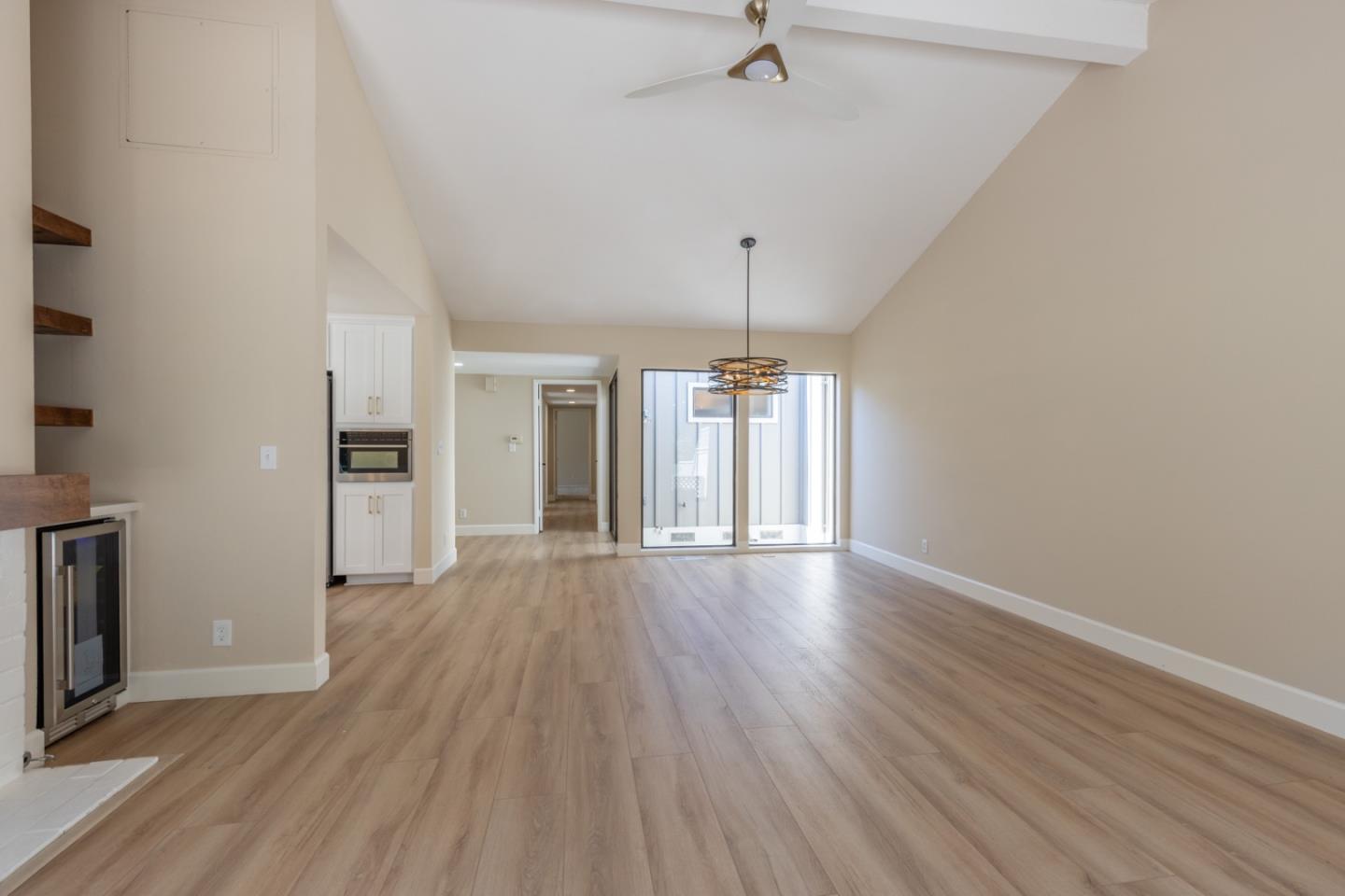 2128 Presidio Court
