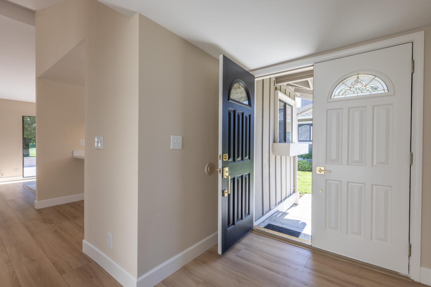 2128 Presidio Court