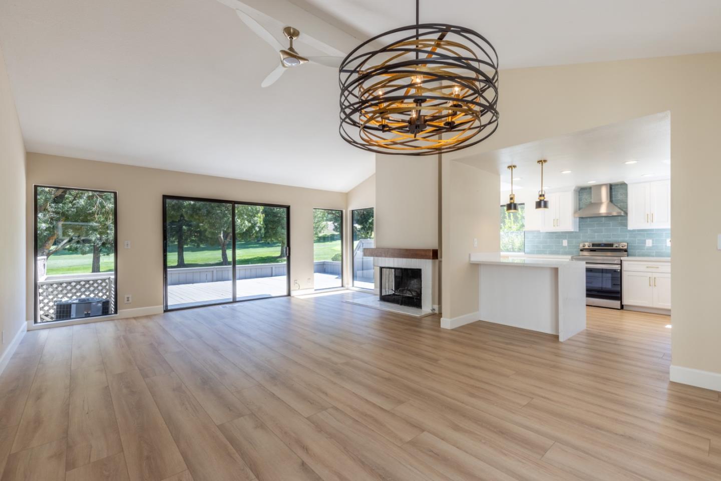 2128 Presidio Court