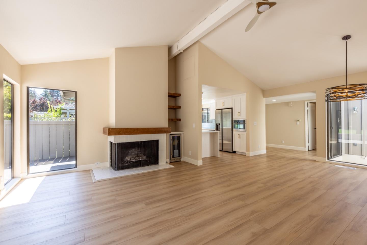 2128 Presidio Court
