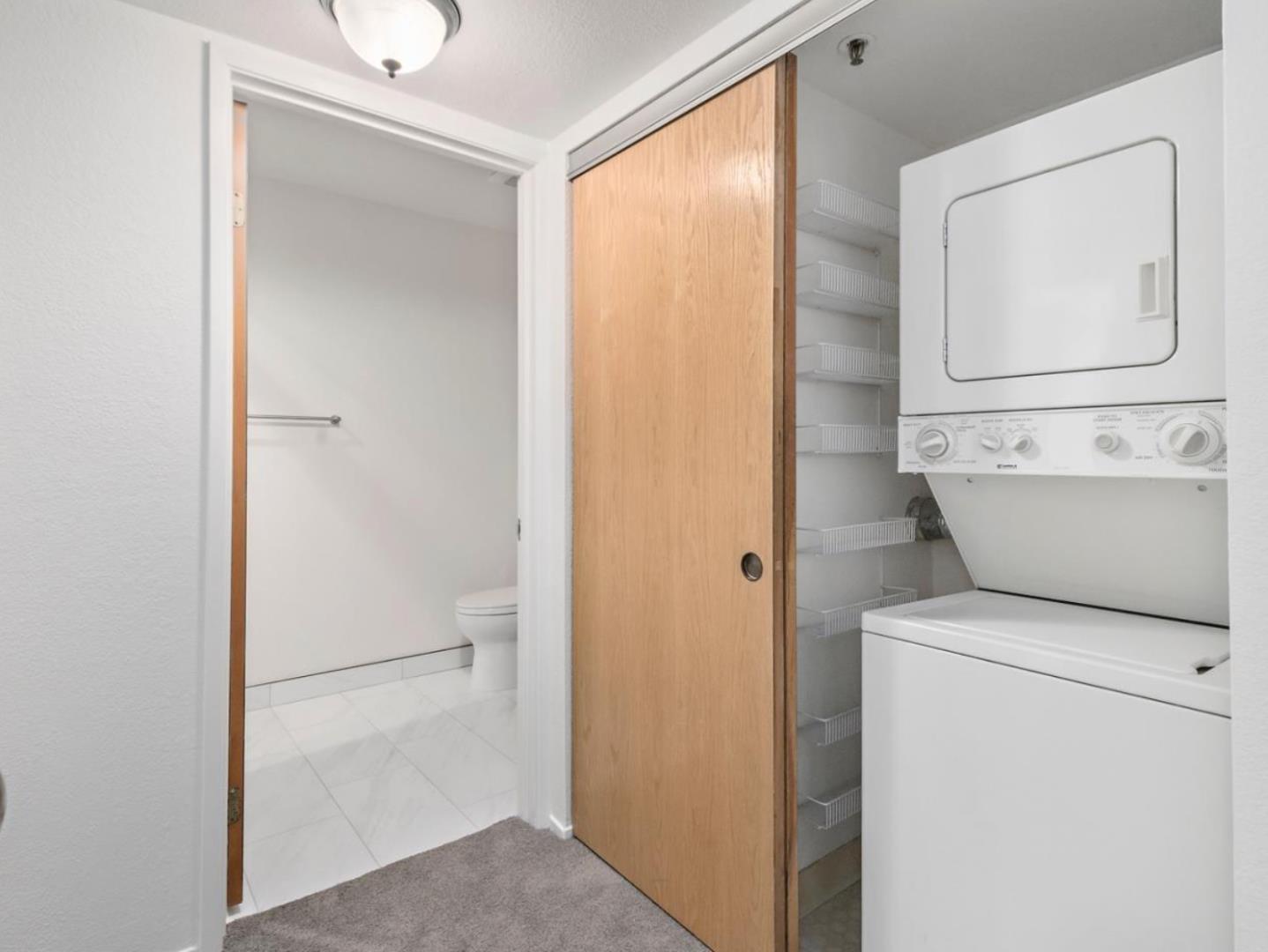 1 Laurel Street 202