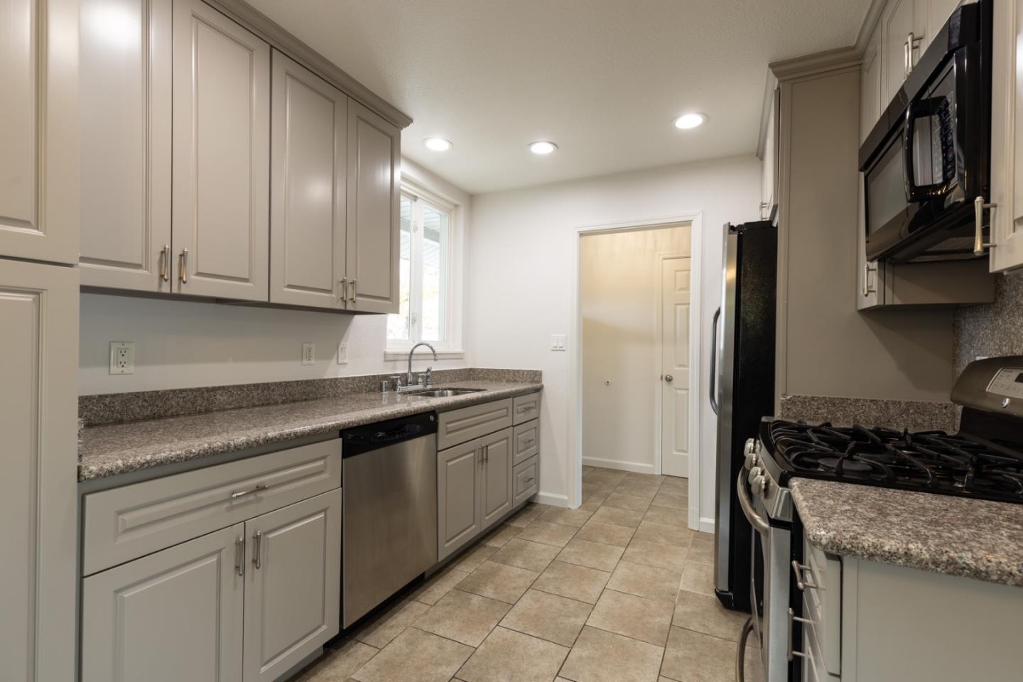 3140 Fitzpatrick Drive