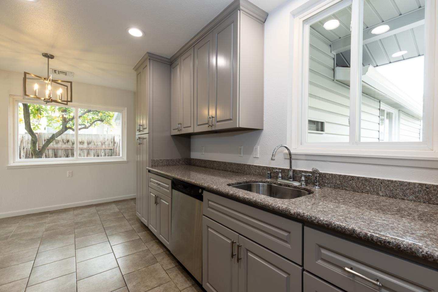 3140 Fitzpatrick Drive