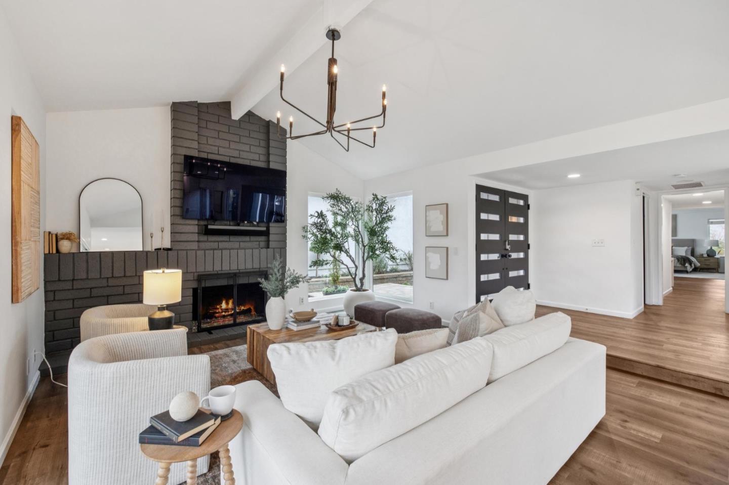 1962 Rancho Verde W Circle