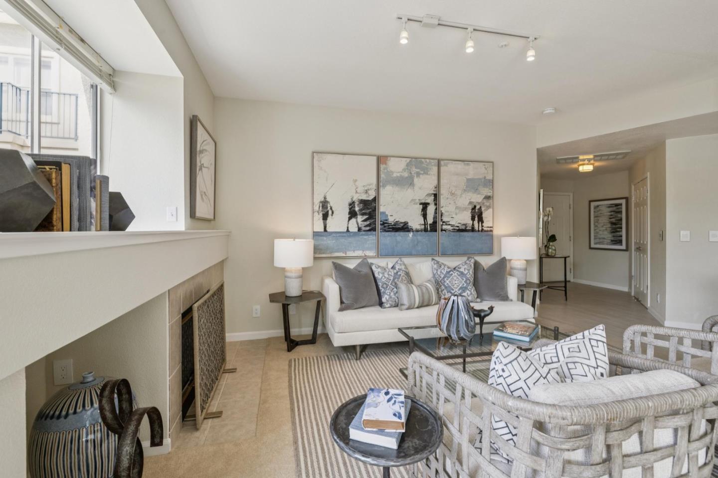 100 Baltic Circle 128