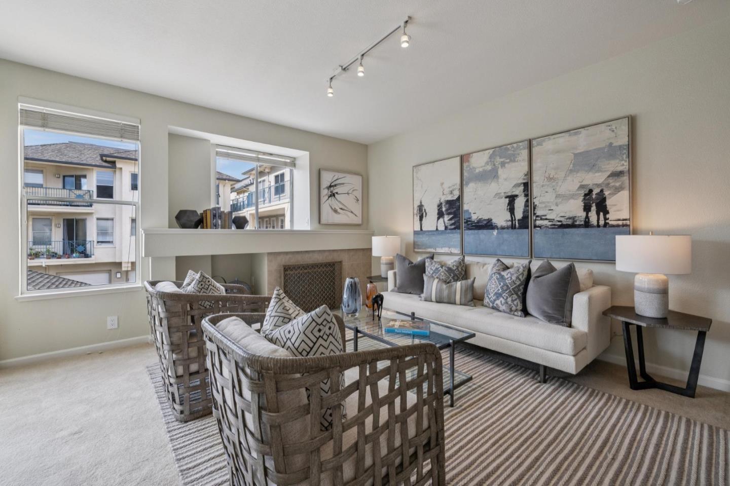 100 Baltic Circle 128